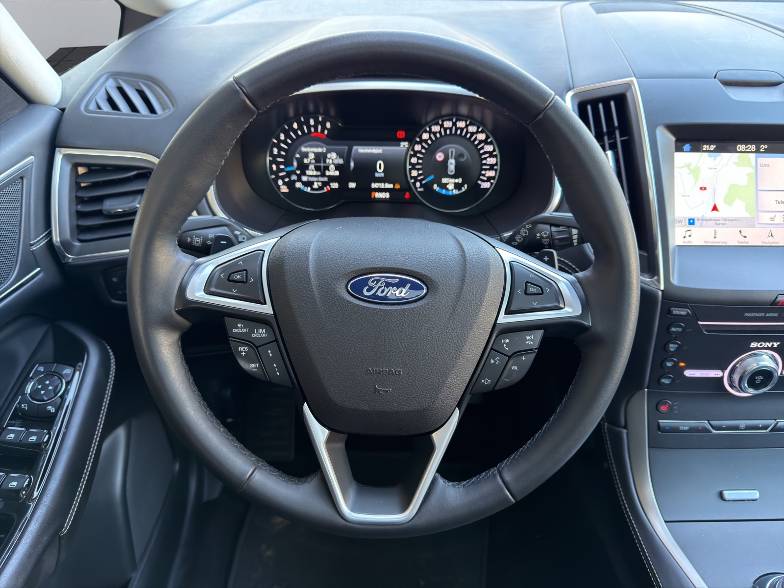 FORD S-Max 2.0 TDCi 190 Vignale 4x4-image-10