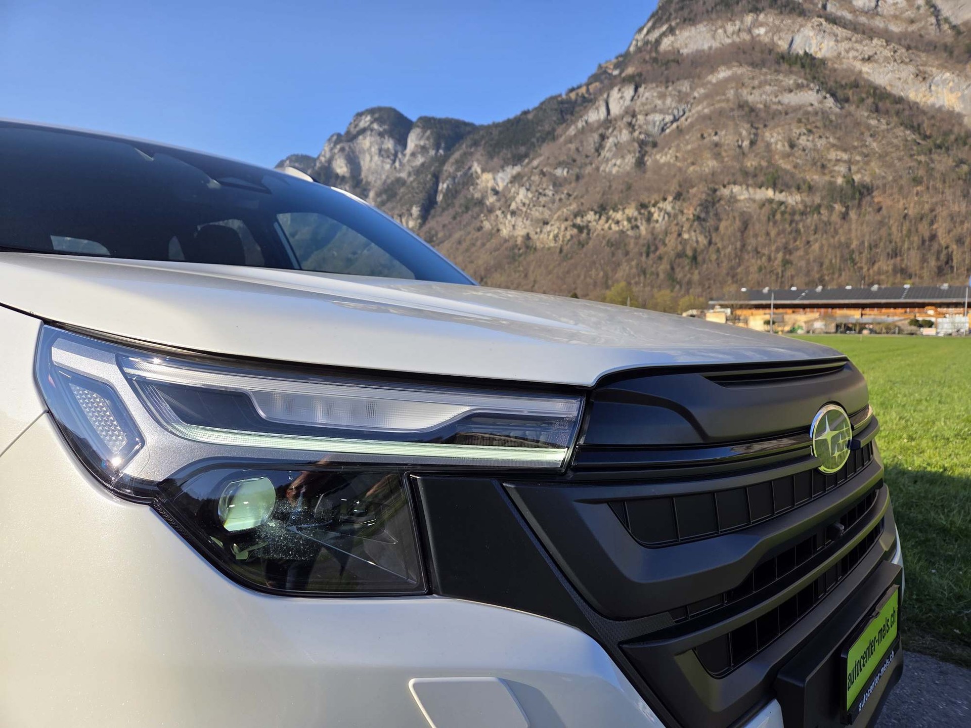 SUBARU Forester Station 2.0i e-Boxer Swiss Plus-image-1