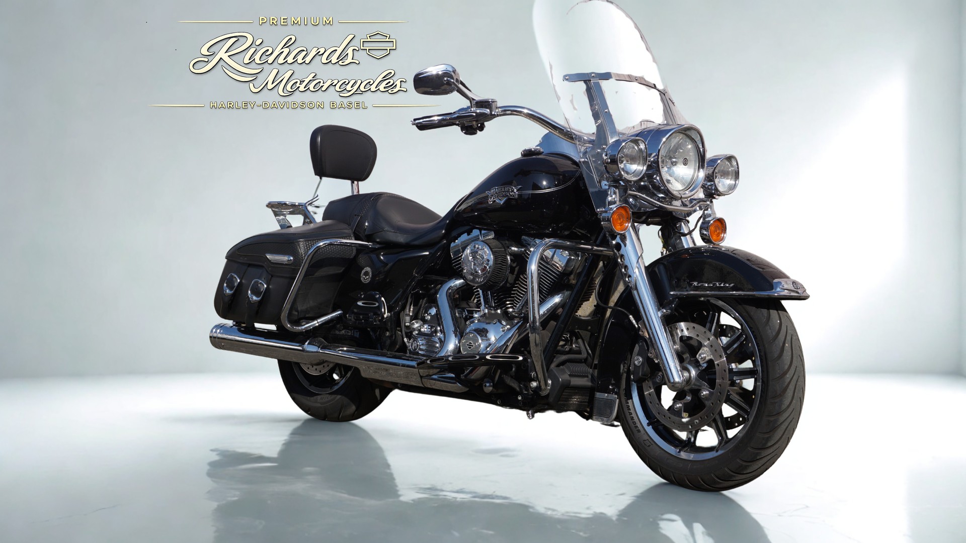 HARLEY-DAVIDSON FLHRC Road King Classic 103 ABS-image-1