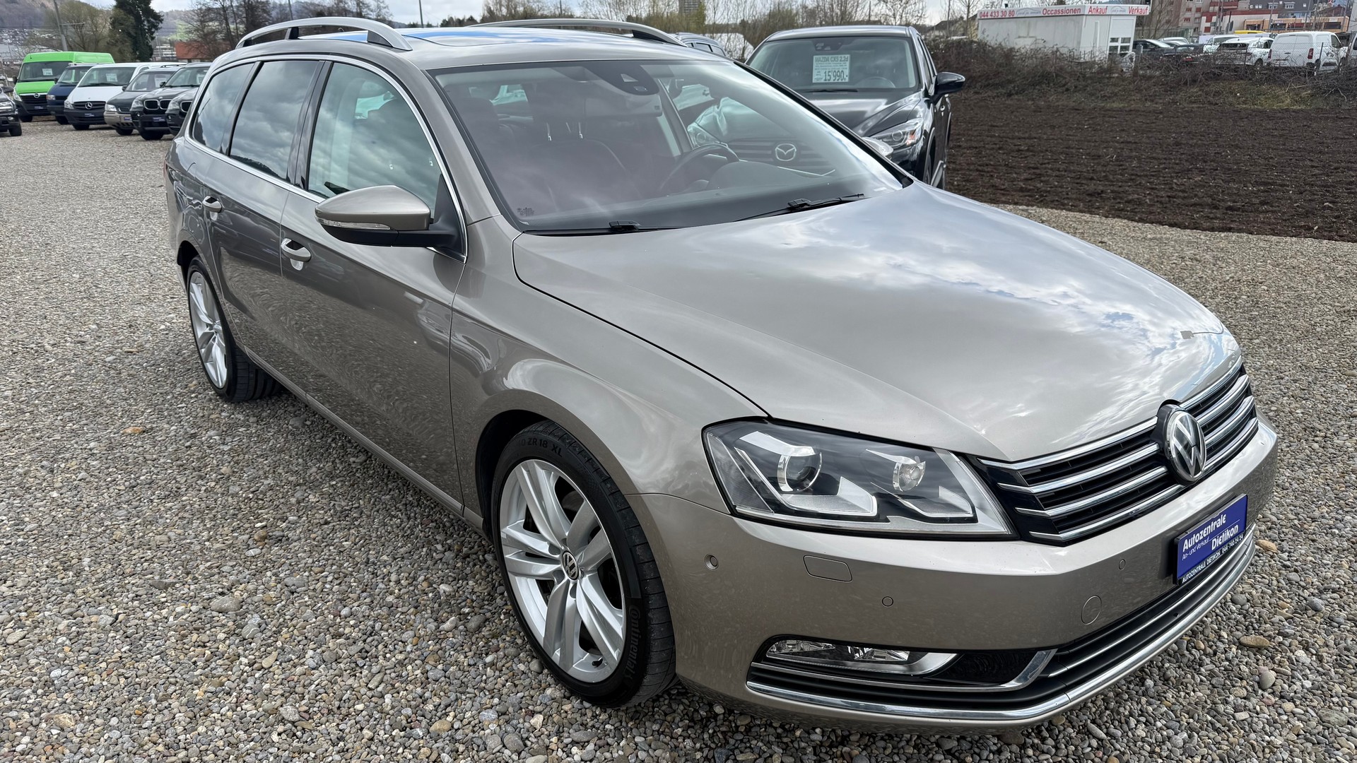 VW Passat Variant 2.0 TDI BMT Highline 4MDSG-image-23