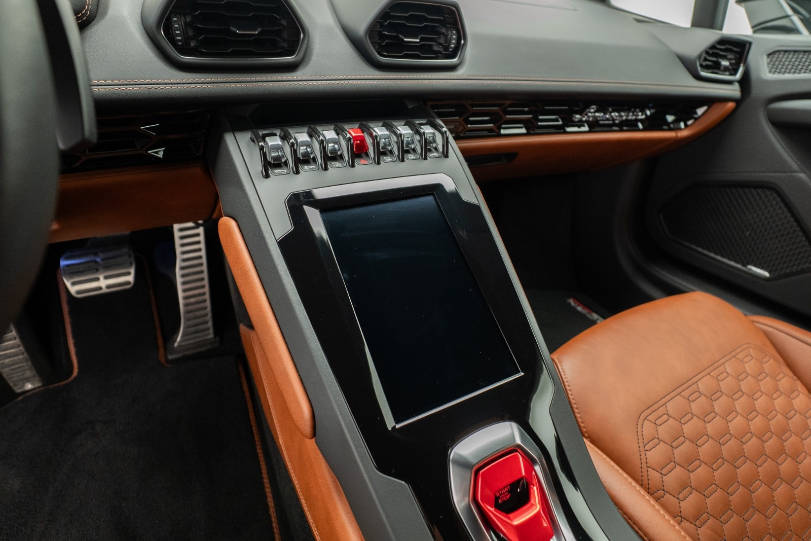 LAMBORGHINI Huracan Coupé 5.2 EVO-image-10