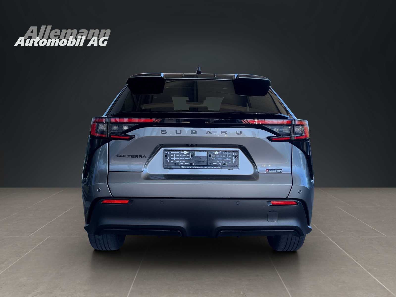 SUBARU Solterra eV Luxury AWD-image-4