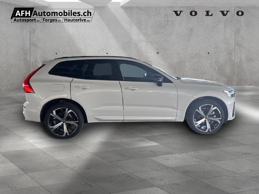 VOLVO XC60 2.0 T6 TE XCENTRIC eAWD-image-13