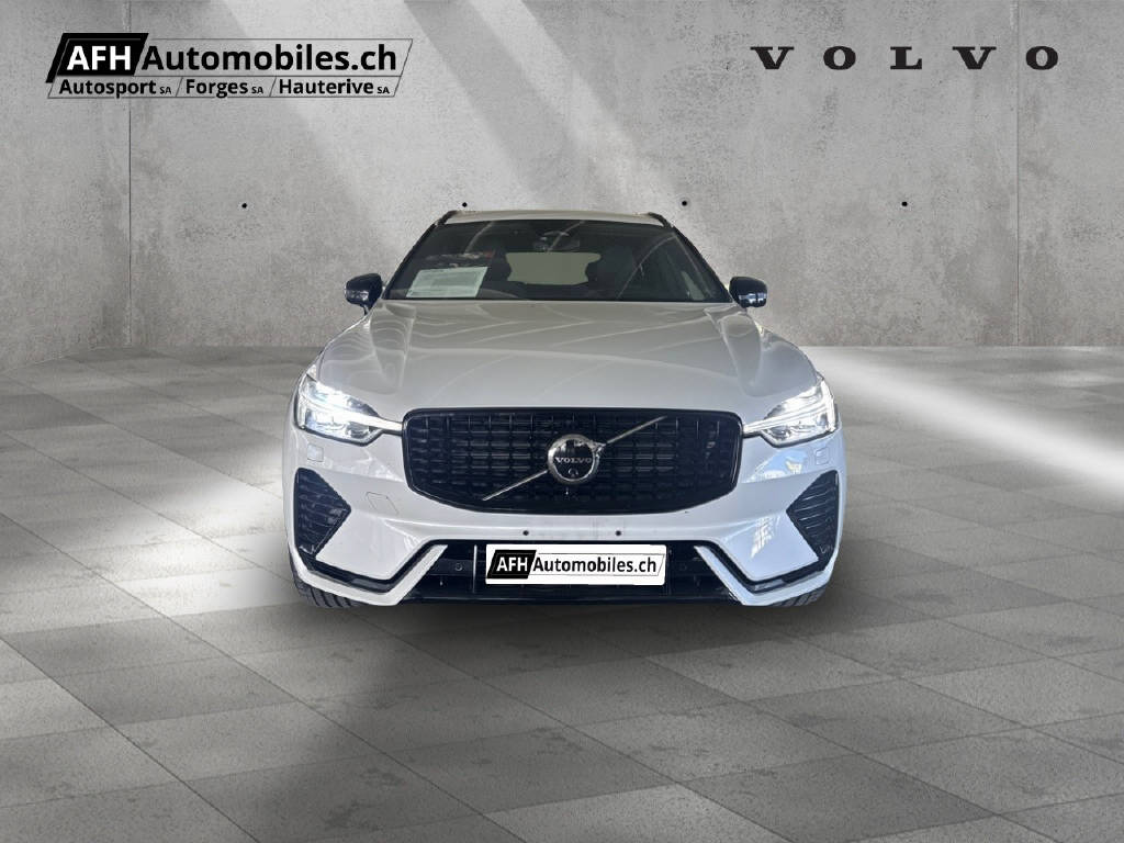 VOLVO XC60 2.0 T6 TE XCENTRIC eAWD-image-15