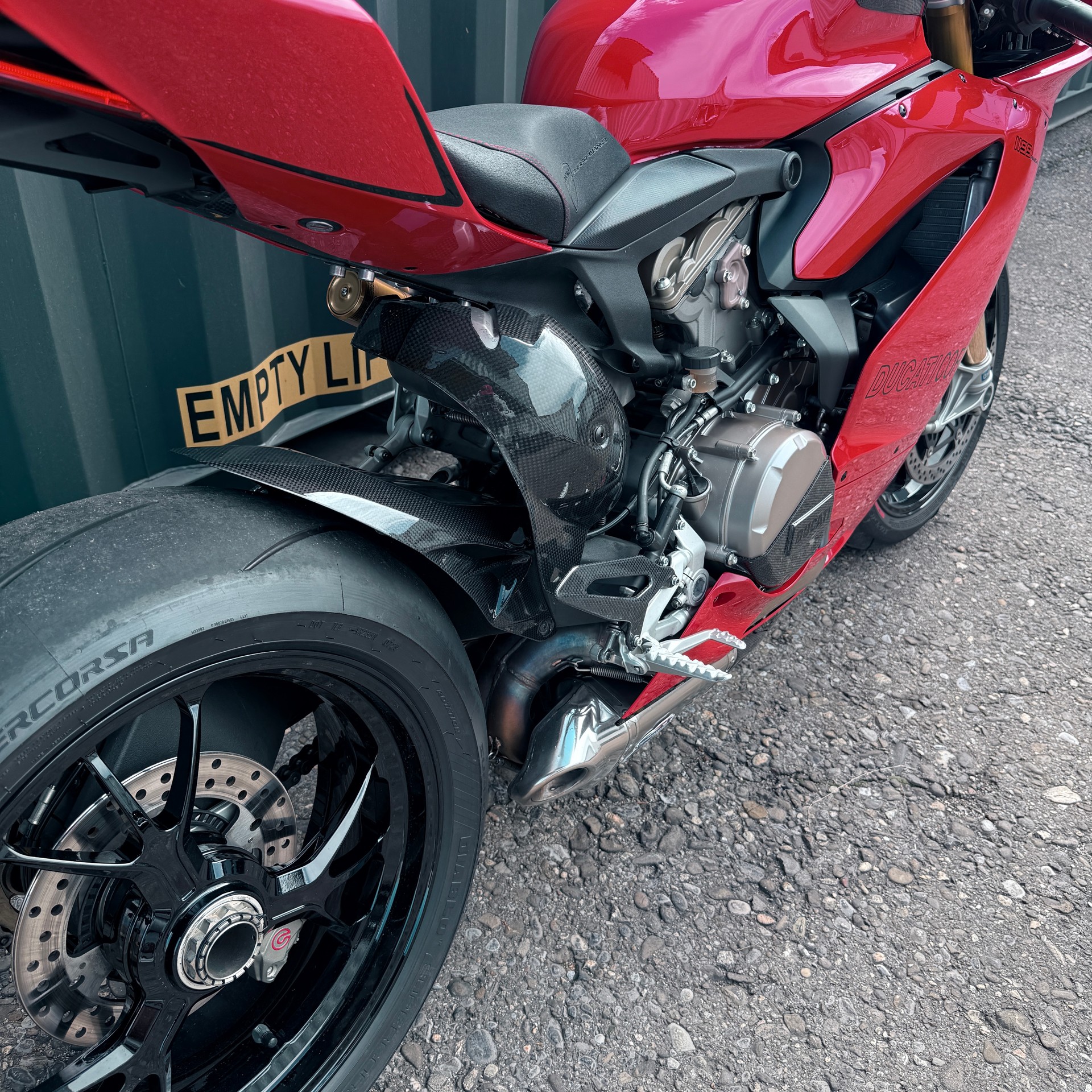 DUCATI Panigale 1199 S ABS-image-11