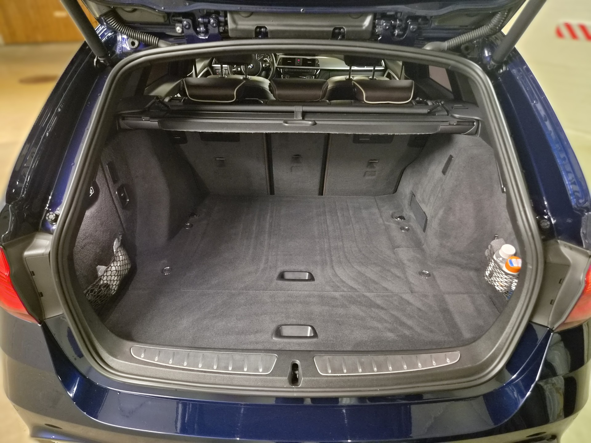 BMW 340i xDrive Touring Power & Sound Steptronic-image-25