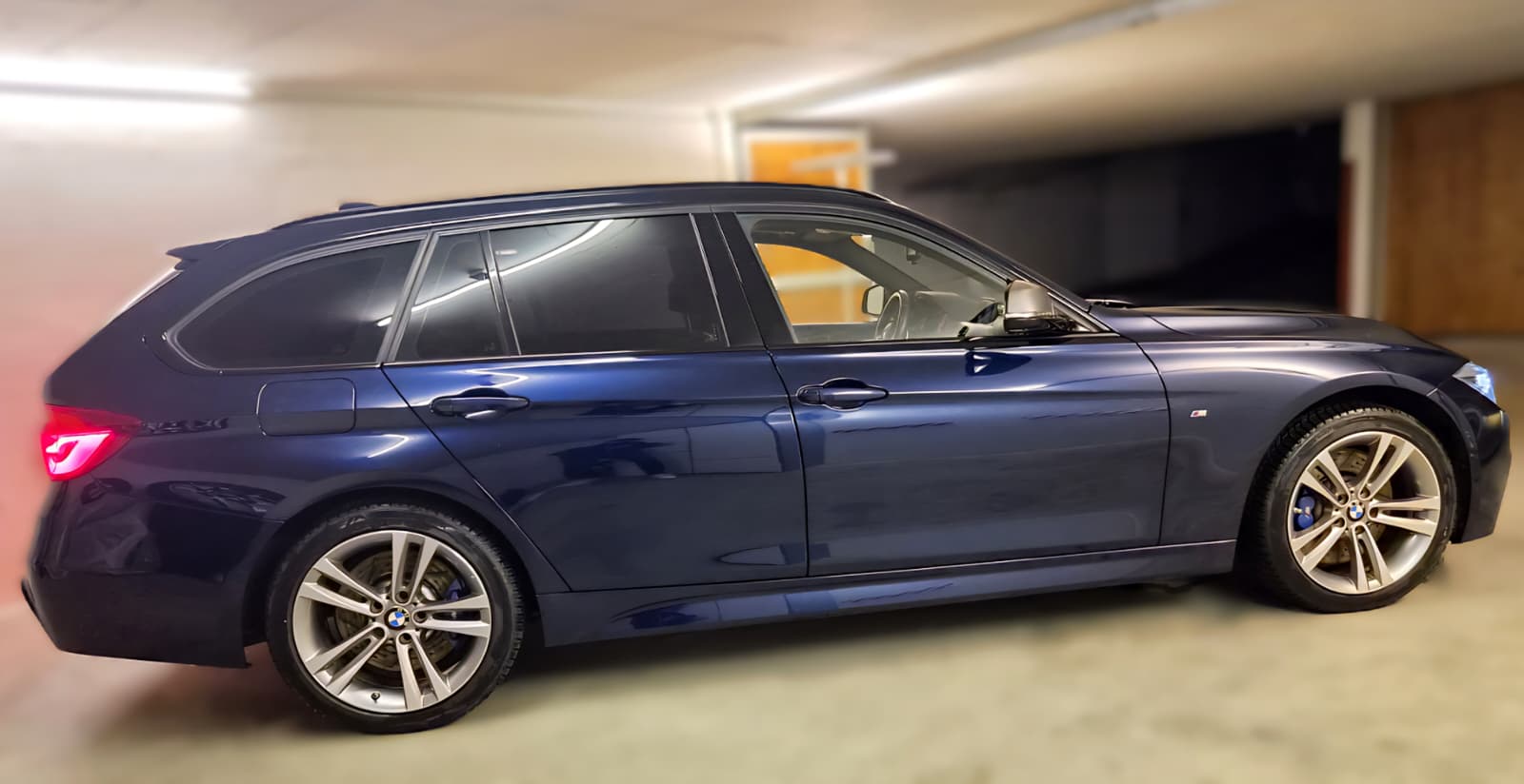 BMW 340i xDrive Touring Power & Sound Steptronic-image-21