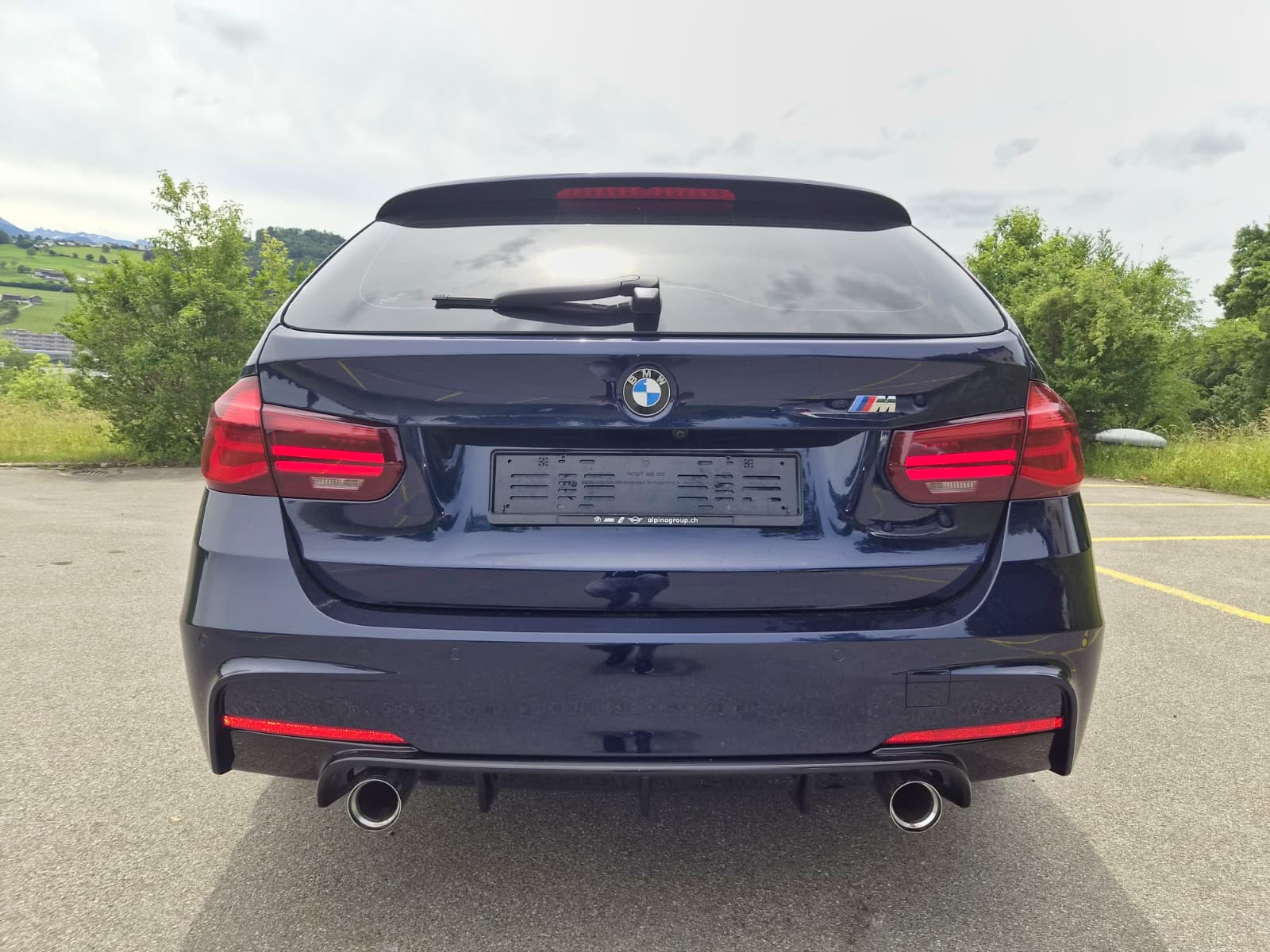 BMW 340i xDrive Touring Power & Sound Steptronic-image-4