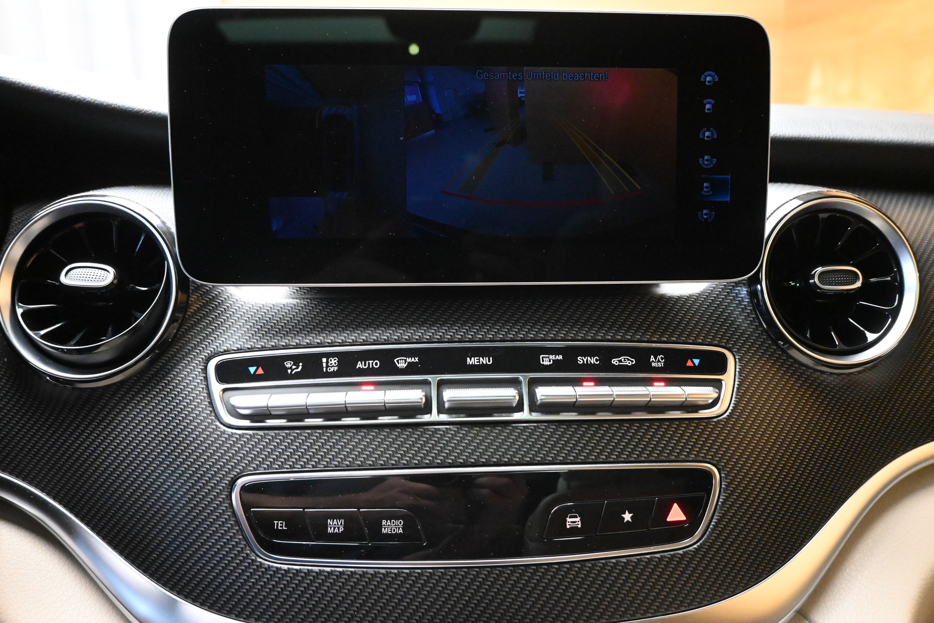 MERCEDES-BENZ d lang AMG.Line 4Matic 9G-Tronic-image-14