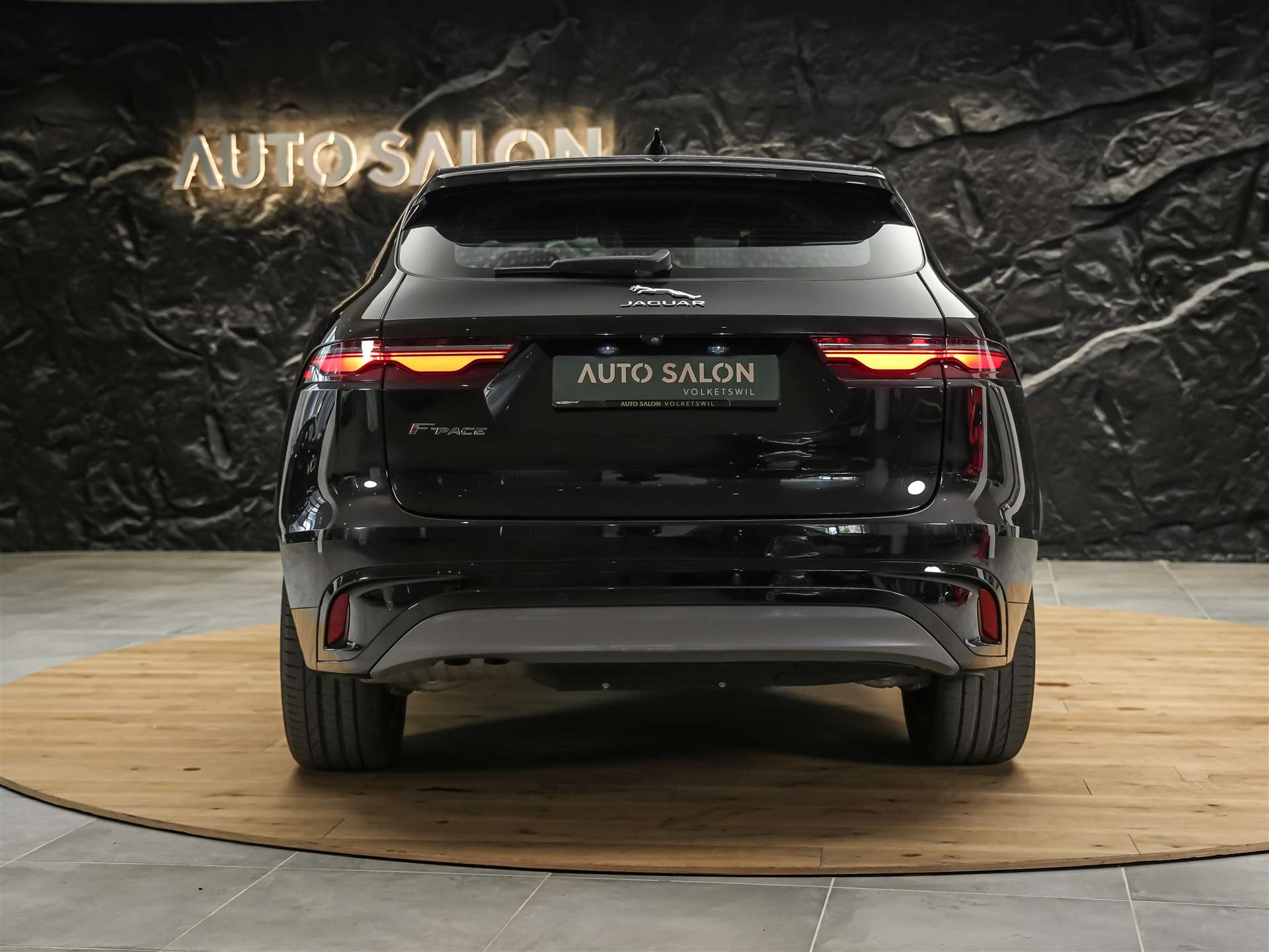 JAGUAR F-Pace 2.0 D I4 200 R-Dynamic SE AWD *Abstandsregler*Meridian Soundsystem*Lenkradheizung*-showroom-element-3