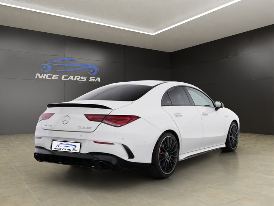 MERCEDES-BENZ CLA 35 AMG 4Matic 7G-DCT-image-6