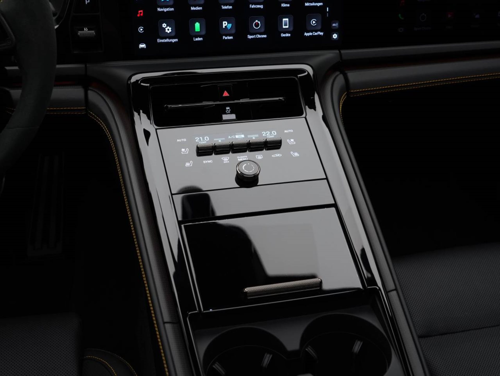PORSCHE Panamera Turbo S E-Hybrid-image-19