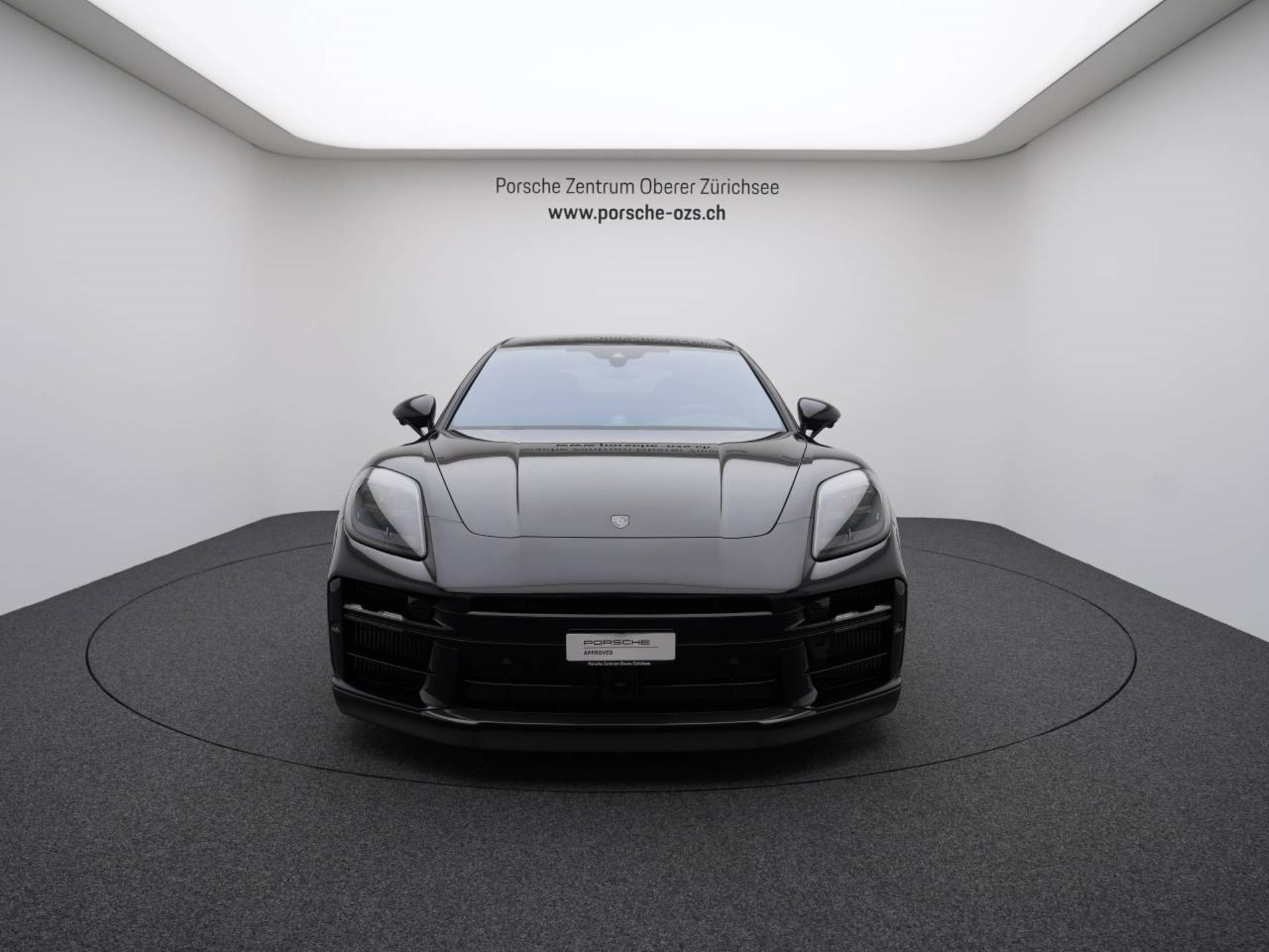 PORSCHE Panamera Turbo S E-Hybrid-image-9