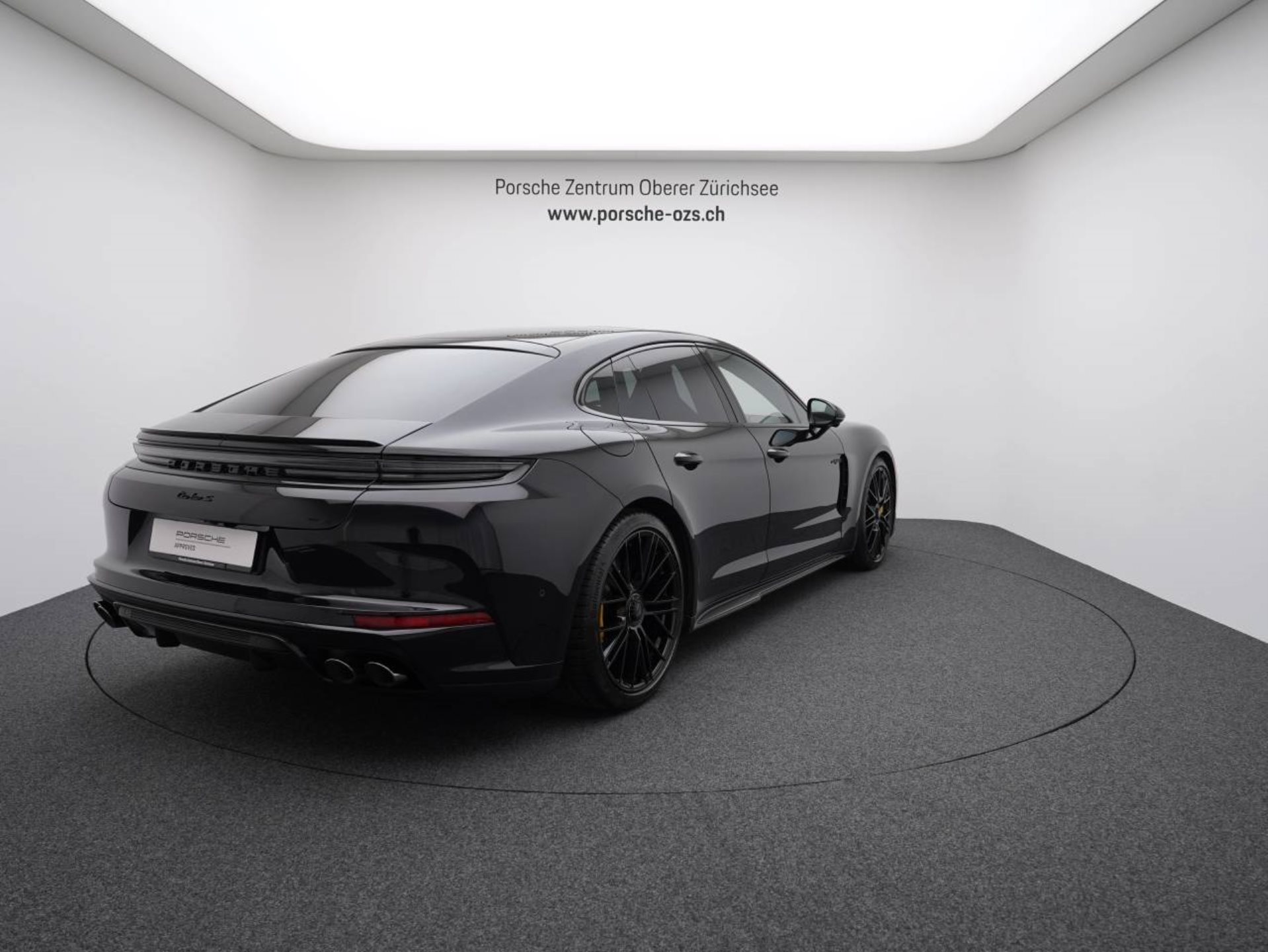 PORSCHE Panamera Turbo S E-Hybrid-image-6
