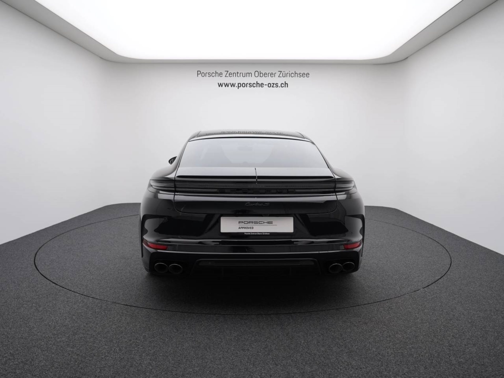 PORSCHE Panamera Turbo S E-Hybrid-image-5