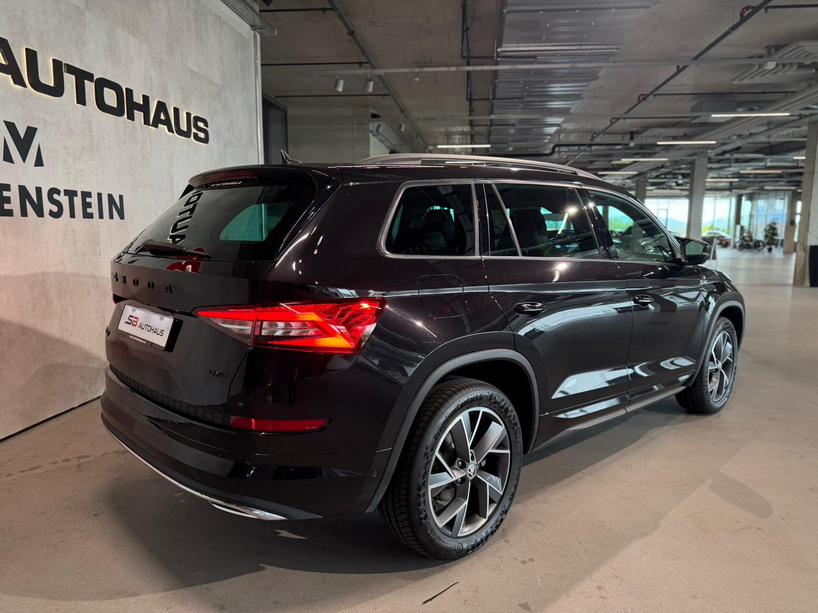 SKODA Kodiaq 2.0 TDI SCR SportLine 4x4 DSG-image-21