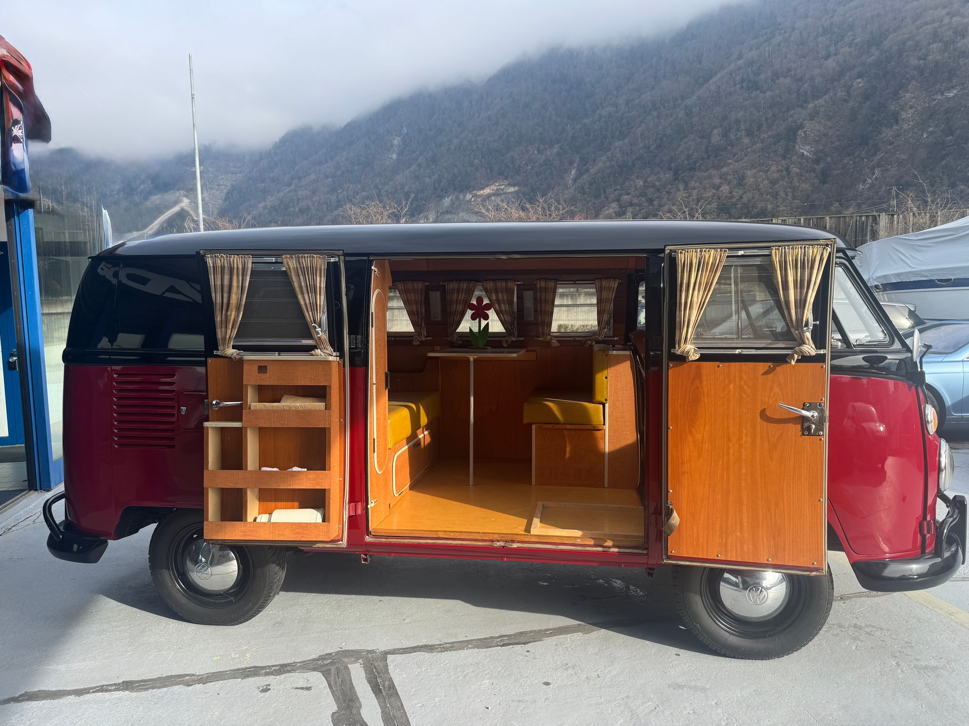 VW Westfalia-image-2