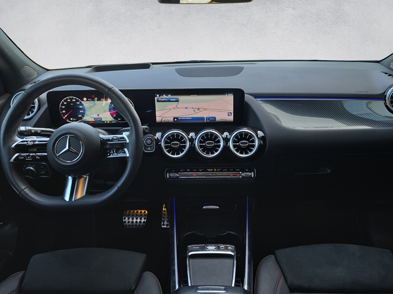 MERCEDES-BENZ GLA 220 4Matic 8G-DCT-image-8