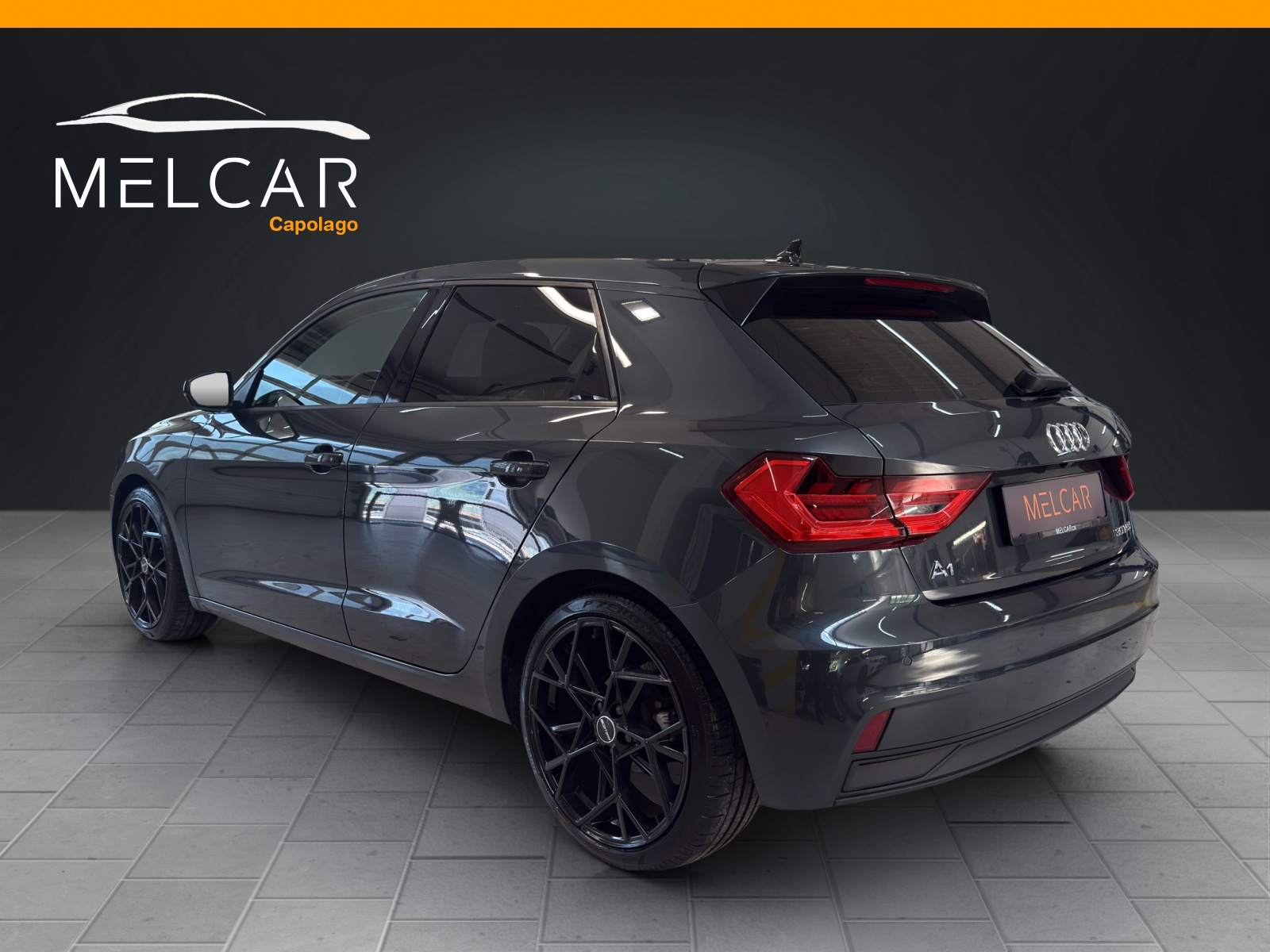 AUDI A1 Sportback 30 TFSI S Line Attraction S-tronic-image-6