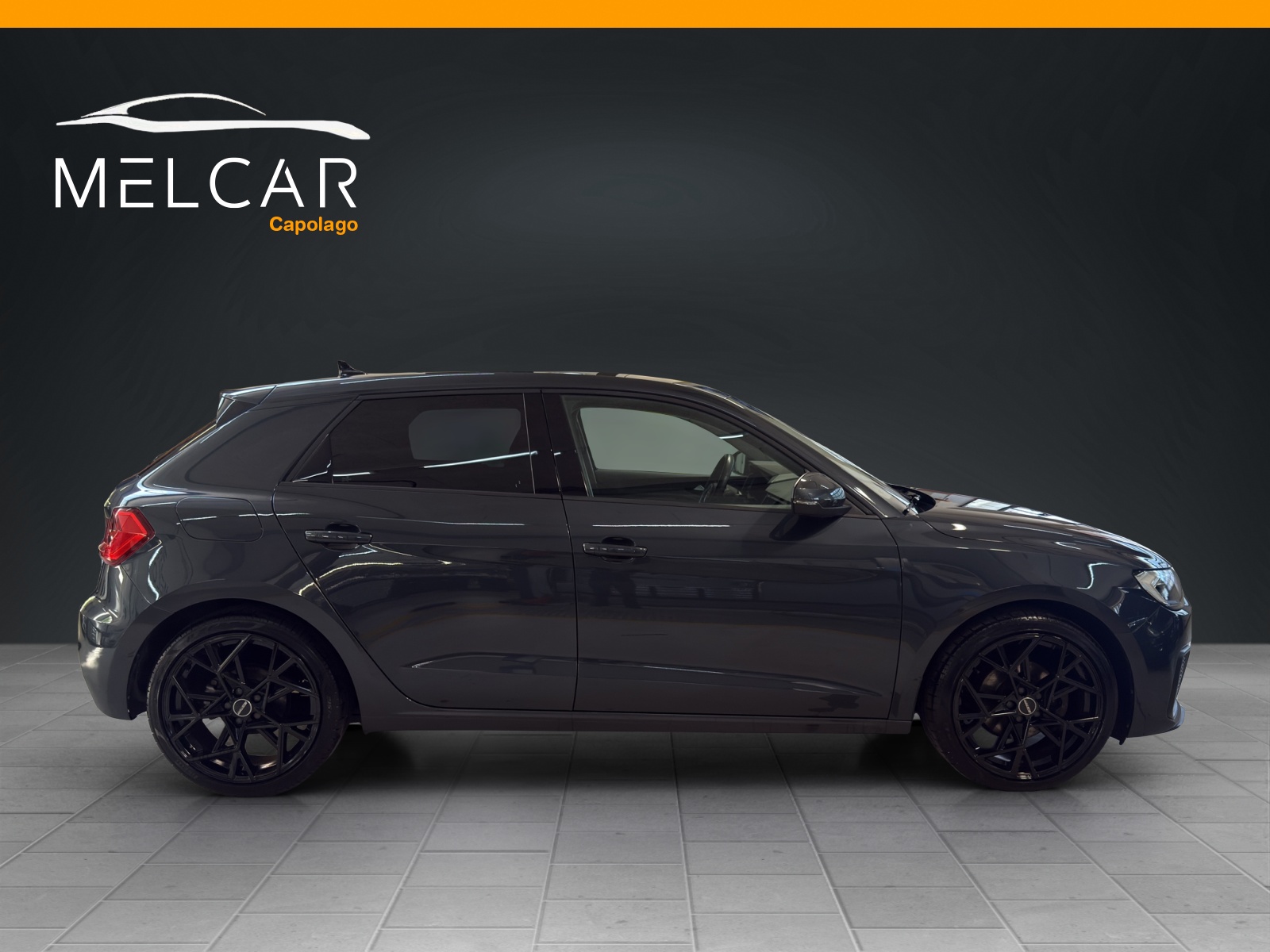 AUDI A1 Sportback 30 TFSI S Line Attraction S-tronic-image-5