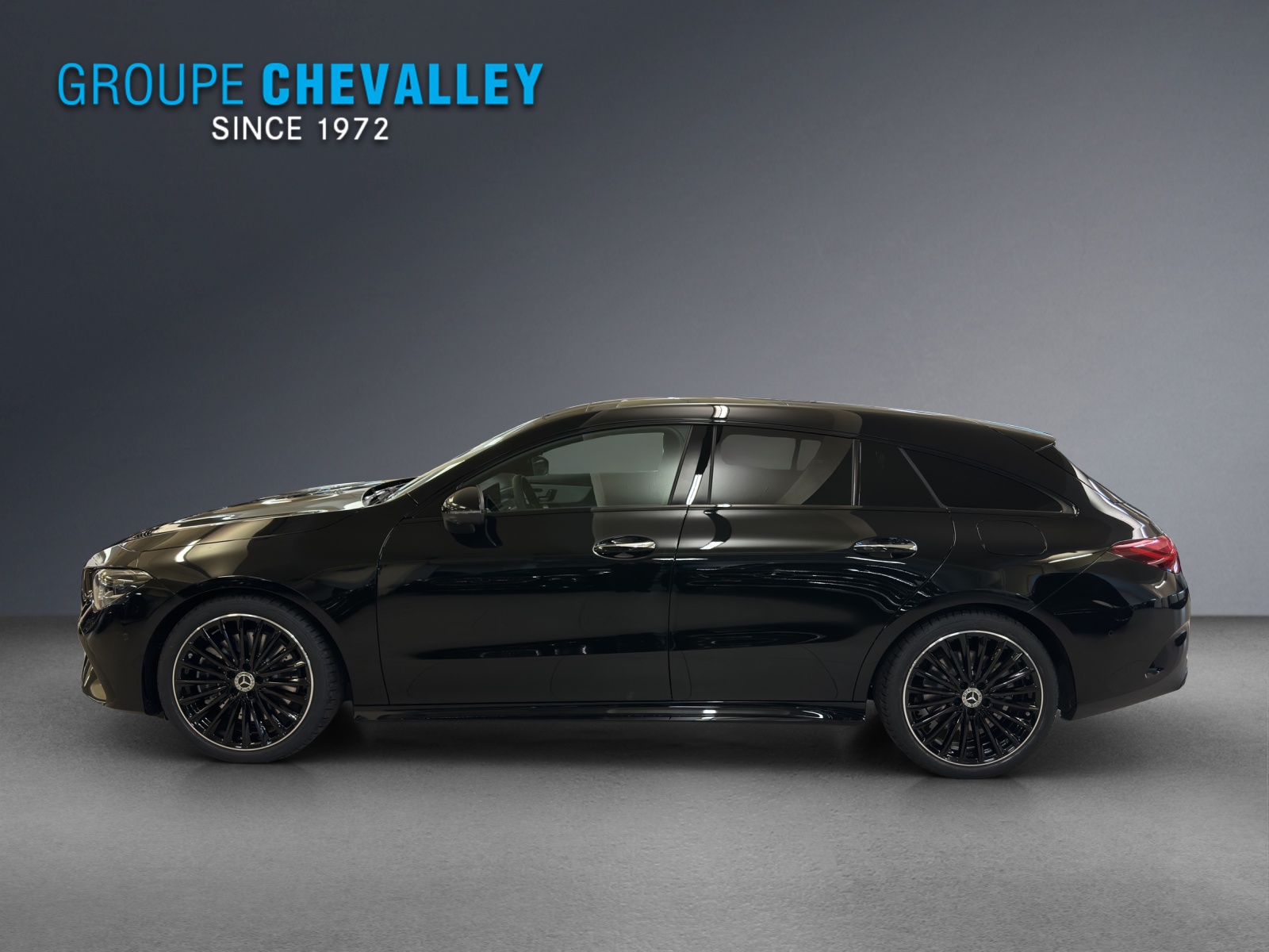 MERCEDES-BENZ CLA 250 4MATIC Shooting Brake-image-1