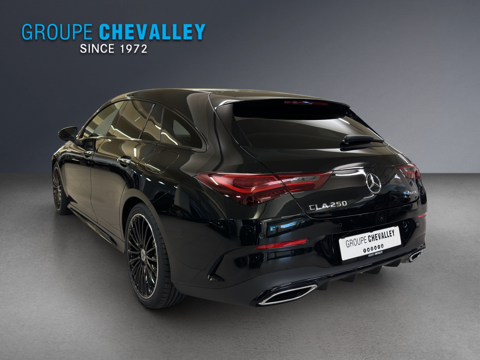 MERCEDES-BENZ CLA 250 4MATIC Shooting Brake-image-2