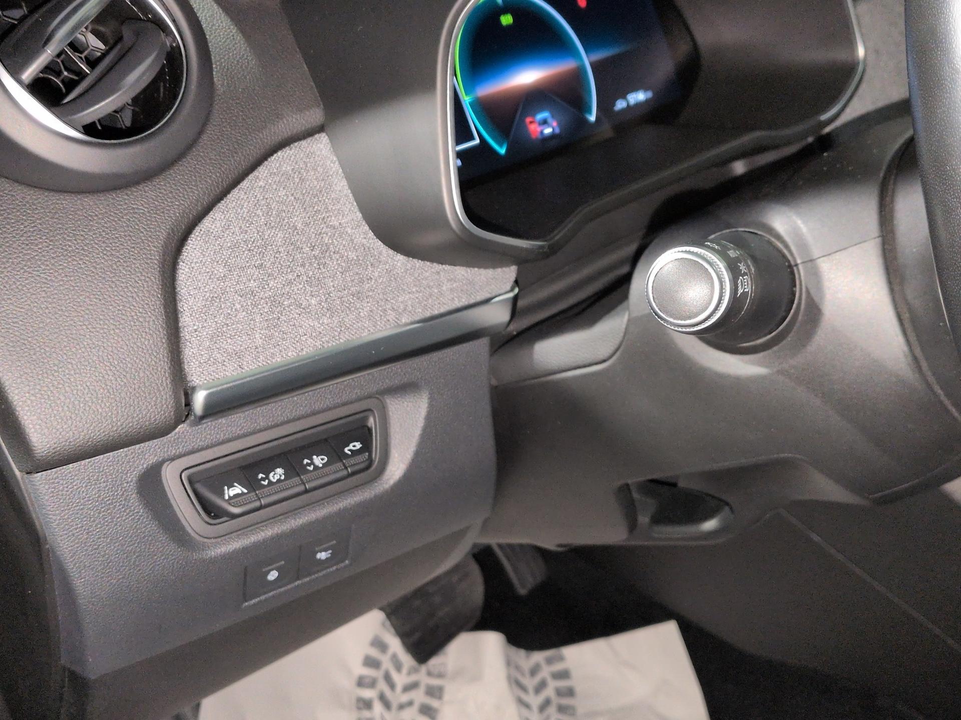 RENAULT Zoe Intens R135 (incl. Batterie)-image-18