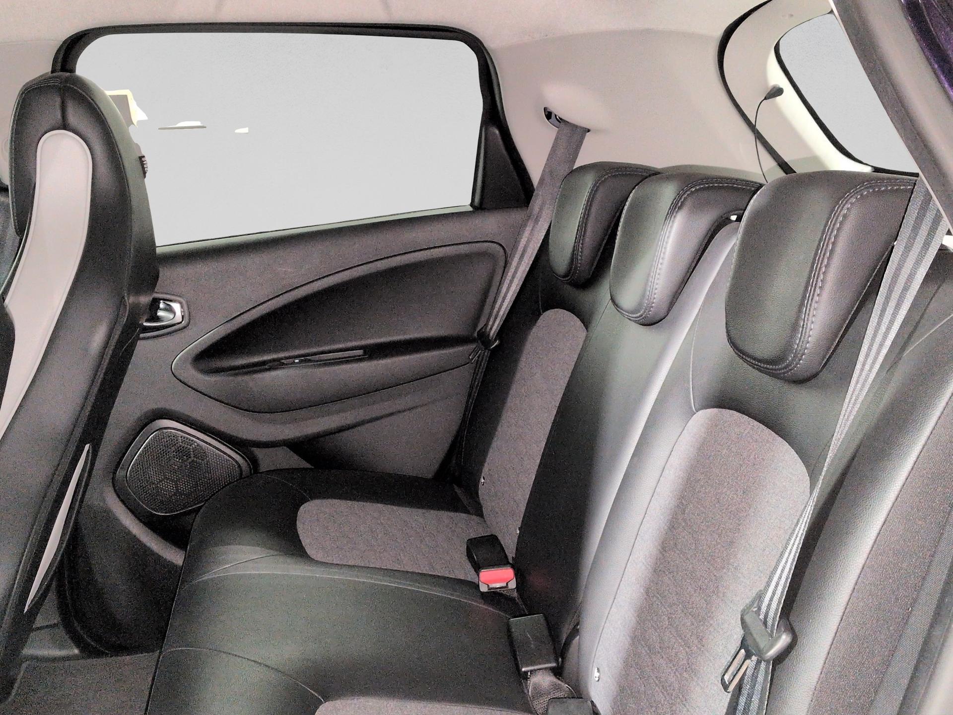 RENAULT Zoe Intens R135 (incl. Batterie)-image-14