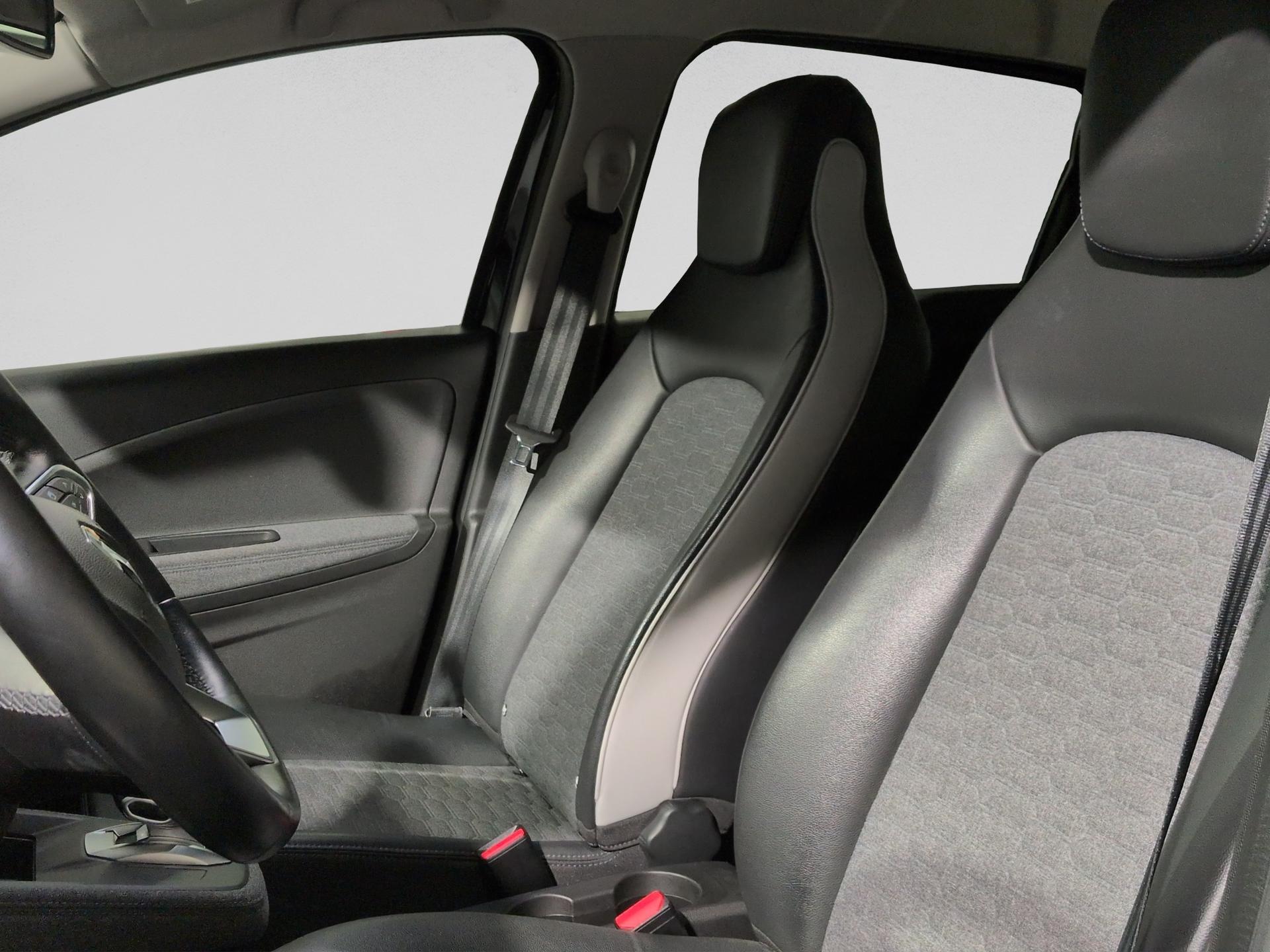 RENAULT Zoe Intens R135 (incl. Batterie)-image-8