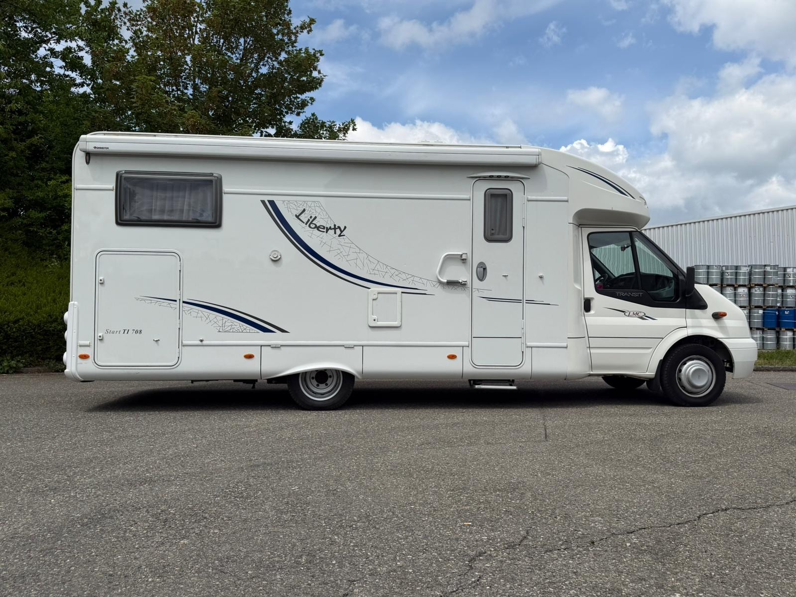 FIAT 2.4TDCI 140PS LMC LIBERTY 708TI *** LÄNGSBETT***GESAMT-GEWICHT 3500KG***TOP GEPFLEGT***-image-6