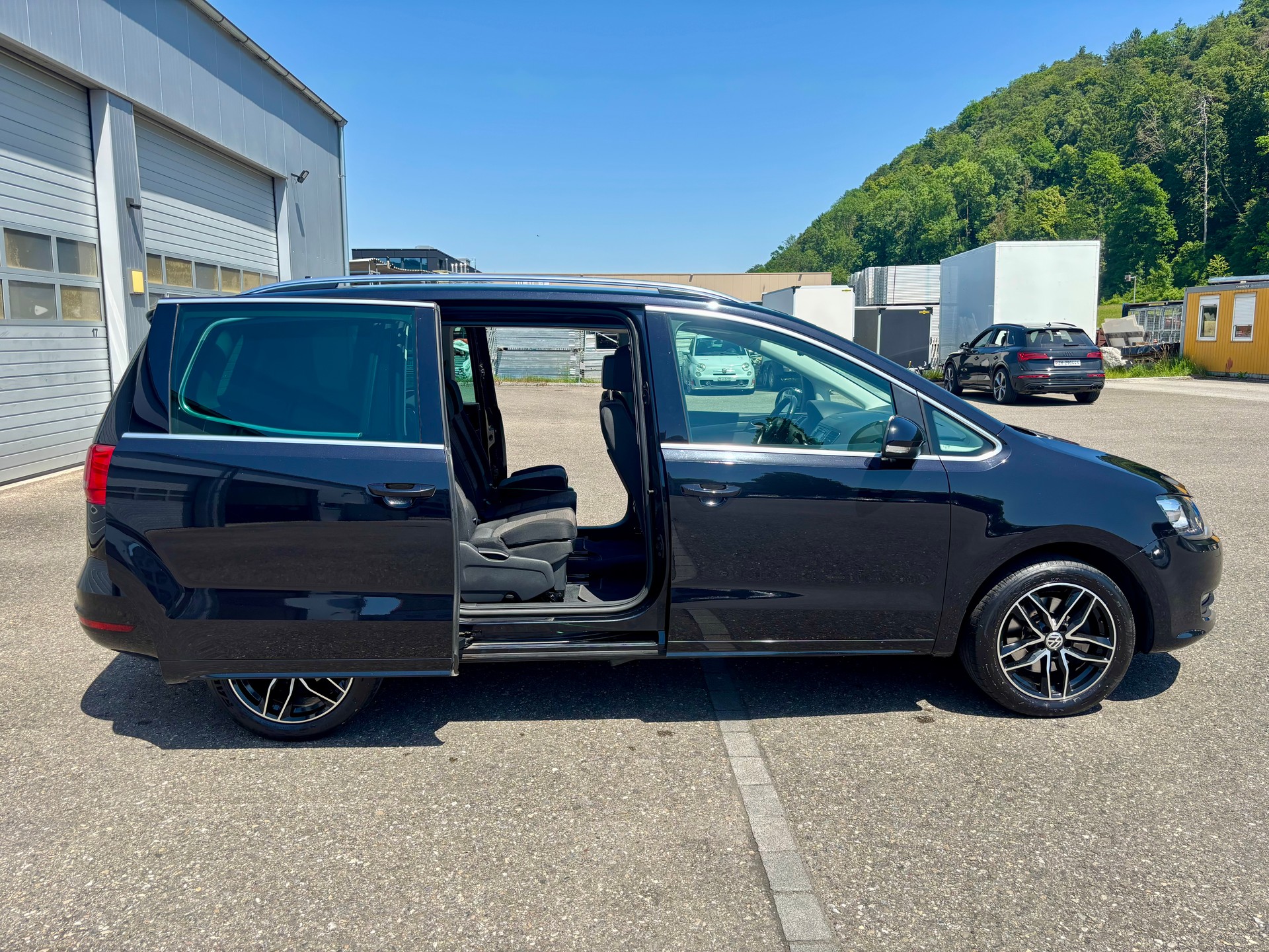 VW Sharan 2.0 TDI / 4-Motion / 7-Plätzer-image-6