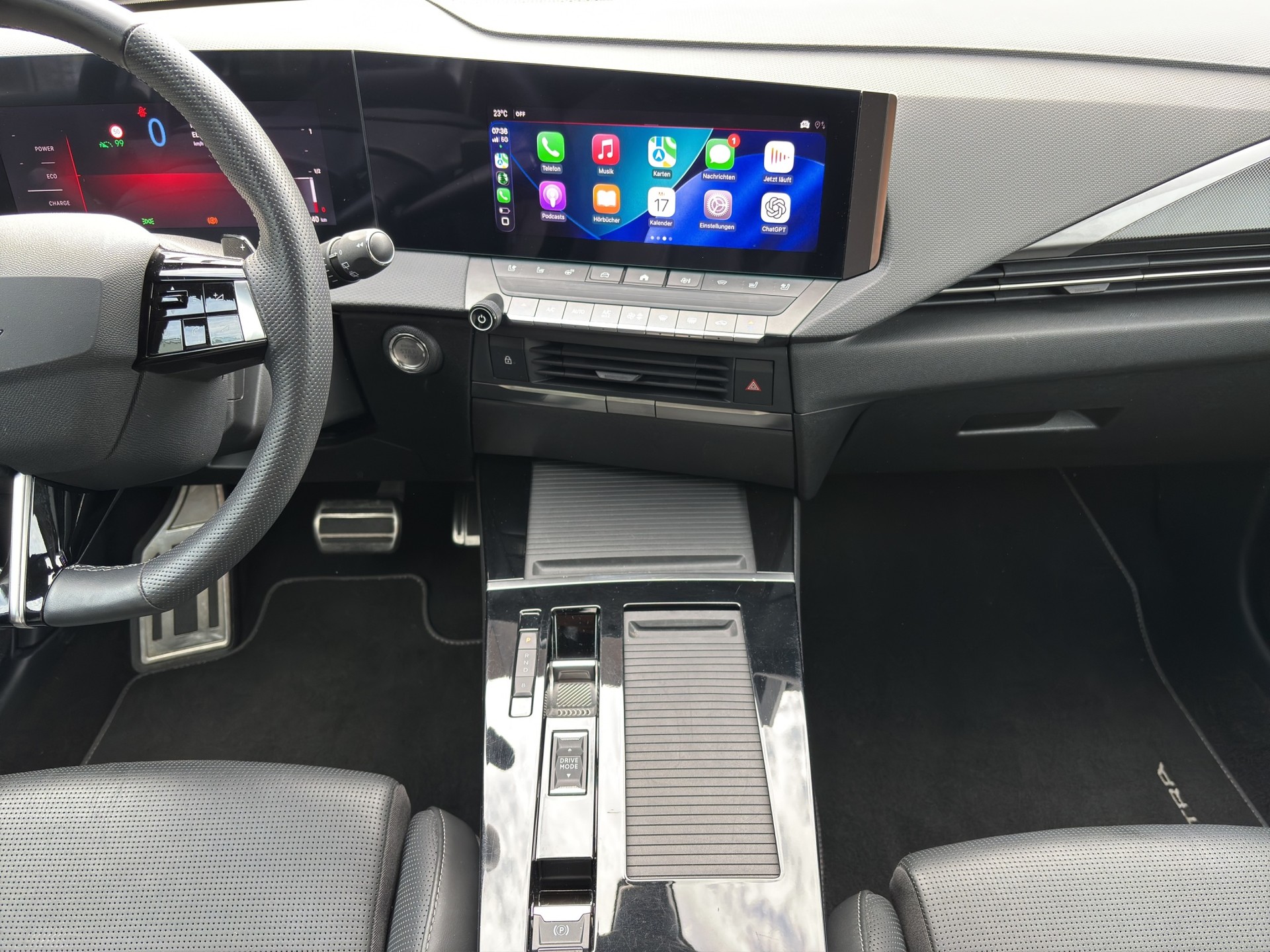 OPEL Astra 1.6 PHEV Turbo Swiss Plus A-image-5