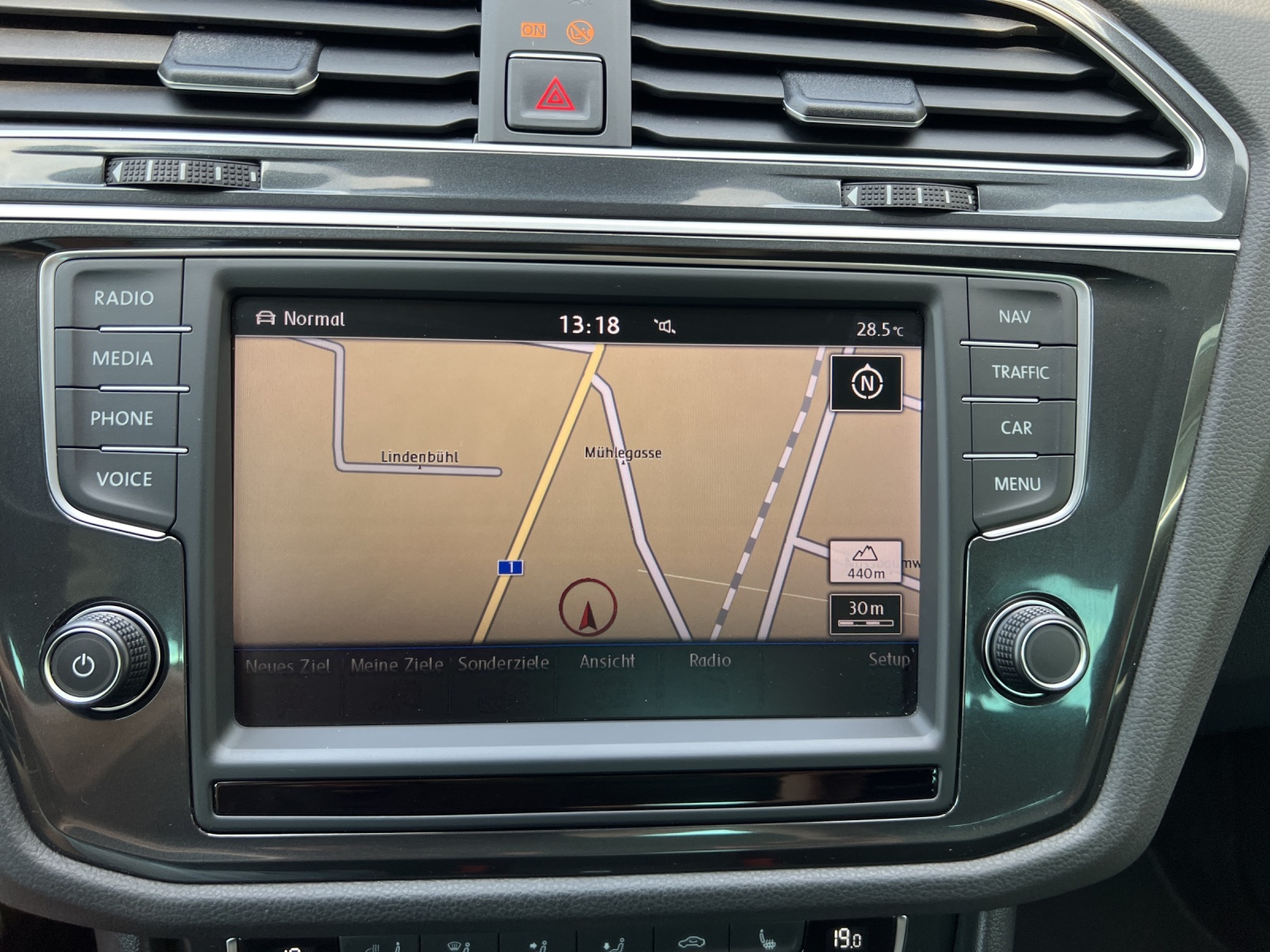 VW Tiguan 2.0TSI Highline 4Motion DSG-image-12