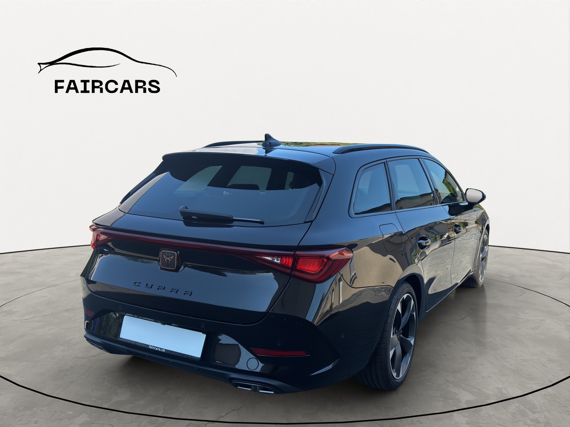CUPRA LEON ST 2.0 TSI DSG-image-5