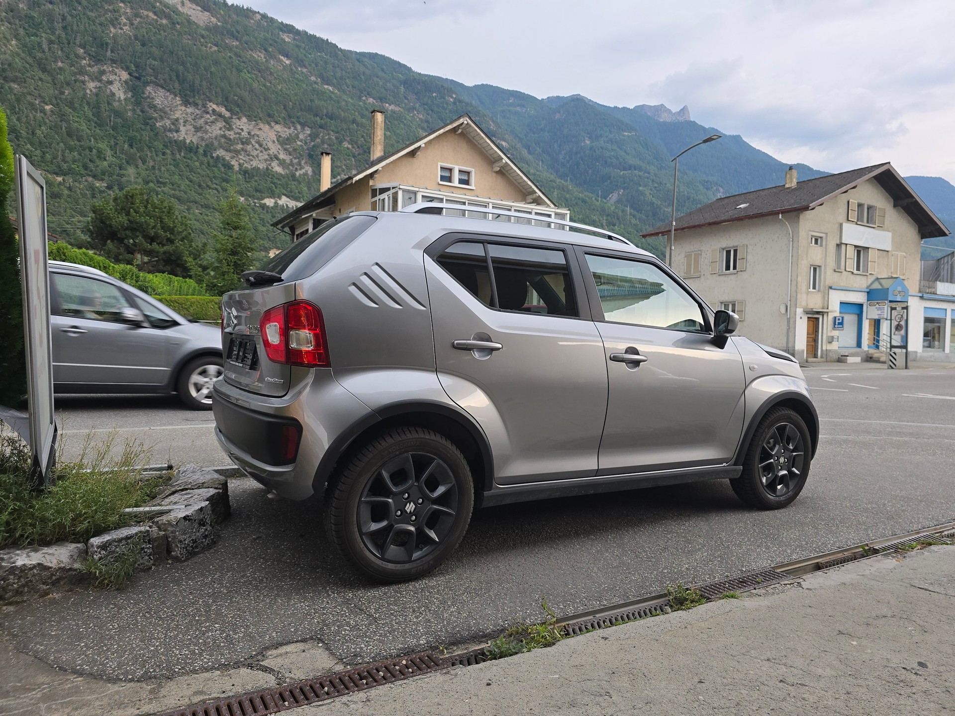 SUZUKI Ignis 1.2i Compact+ 4x4-showroom-element-1