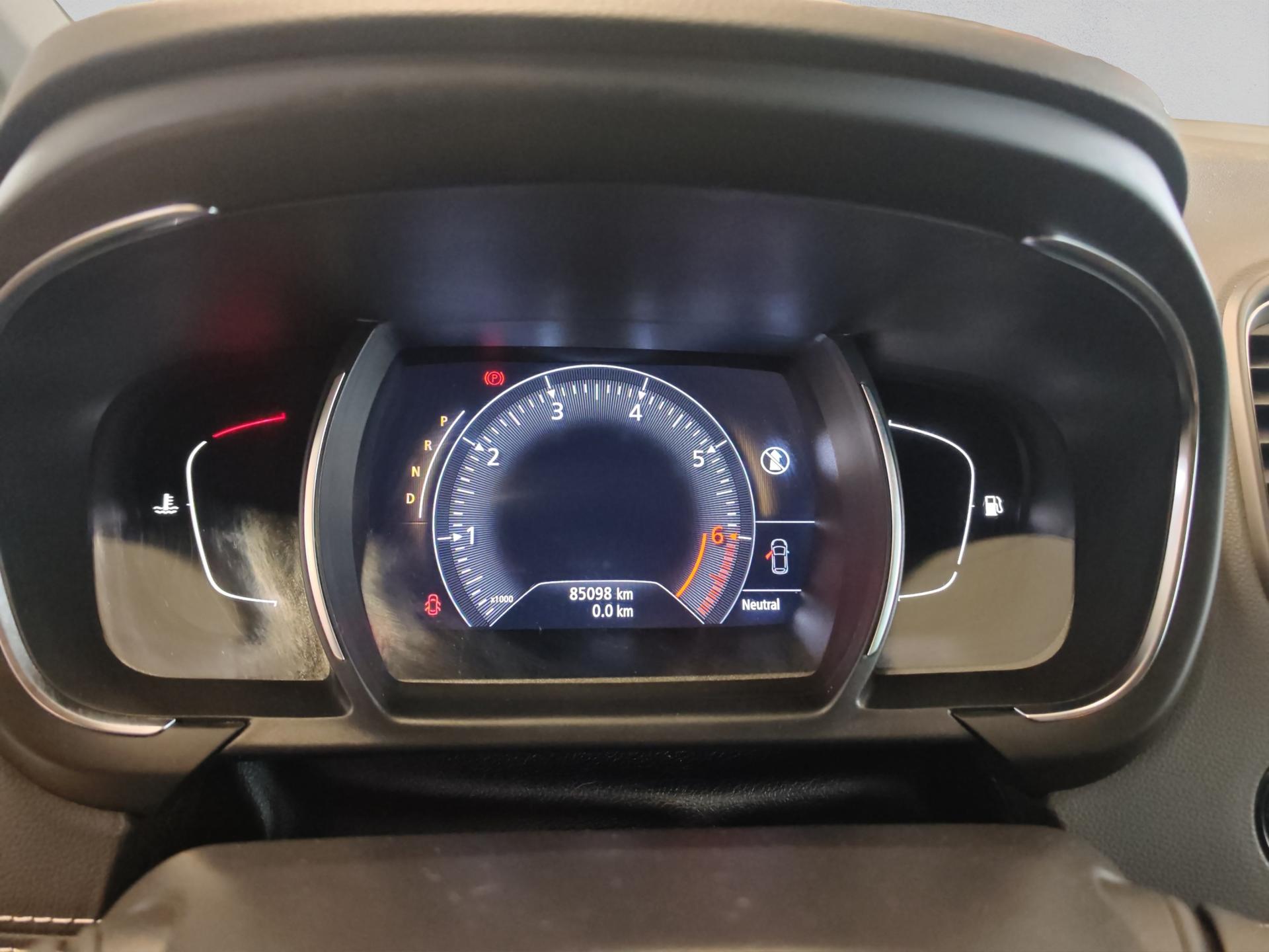 RENAULT Grand Scénic 1.3 16V Turbo Black Edition EDC-image-10