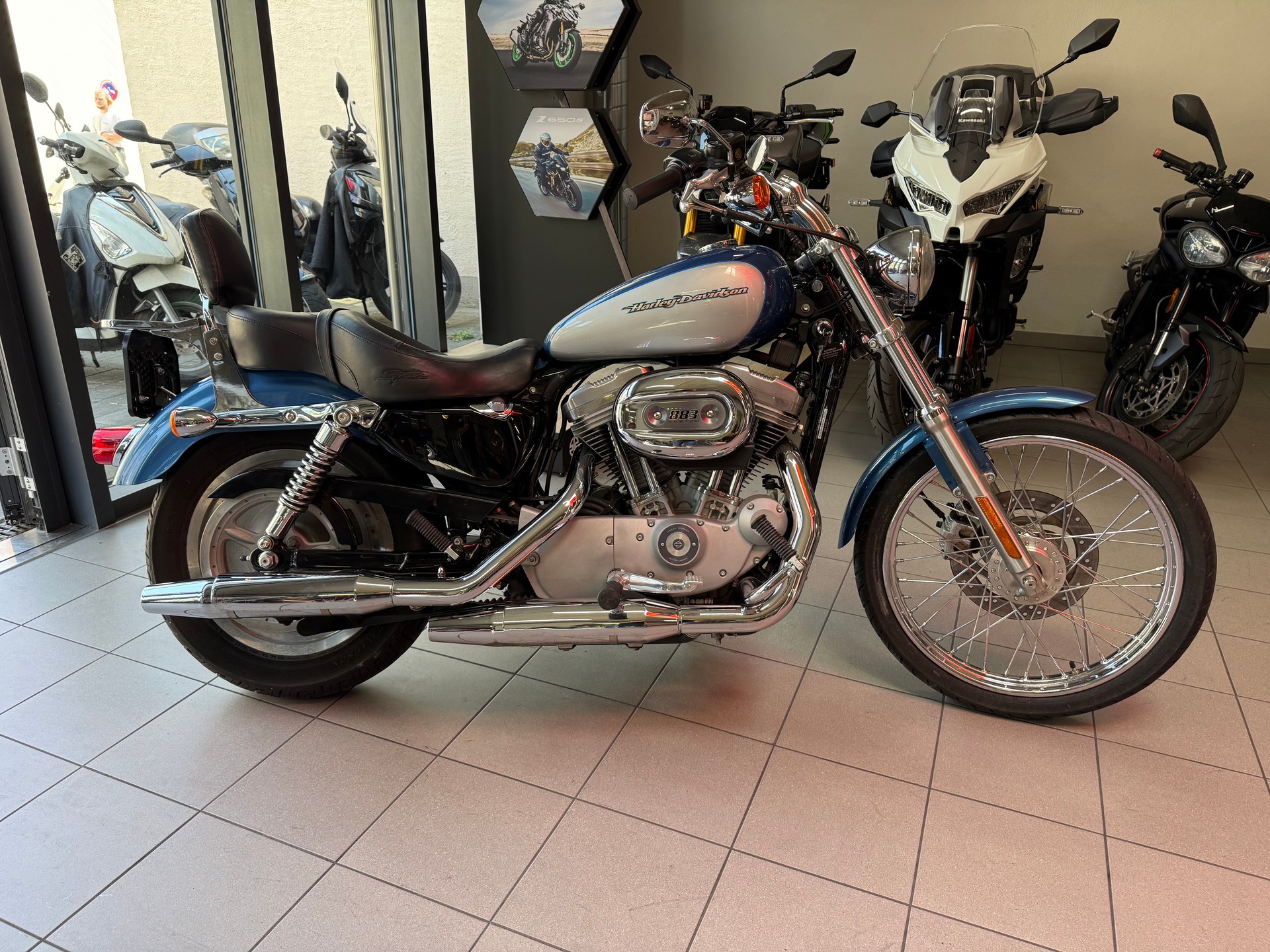 HARLEY-DAVIDSON XL 883 C Sportster Custom-image-0