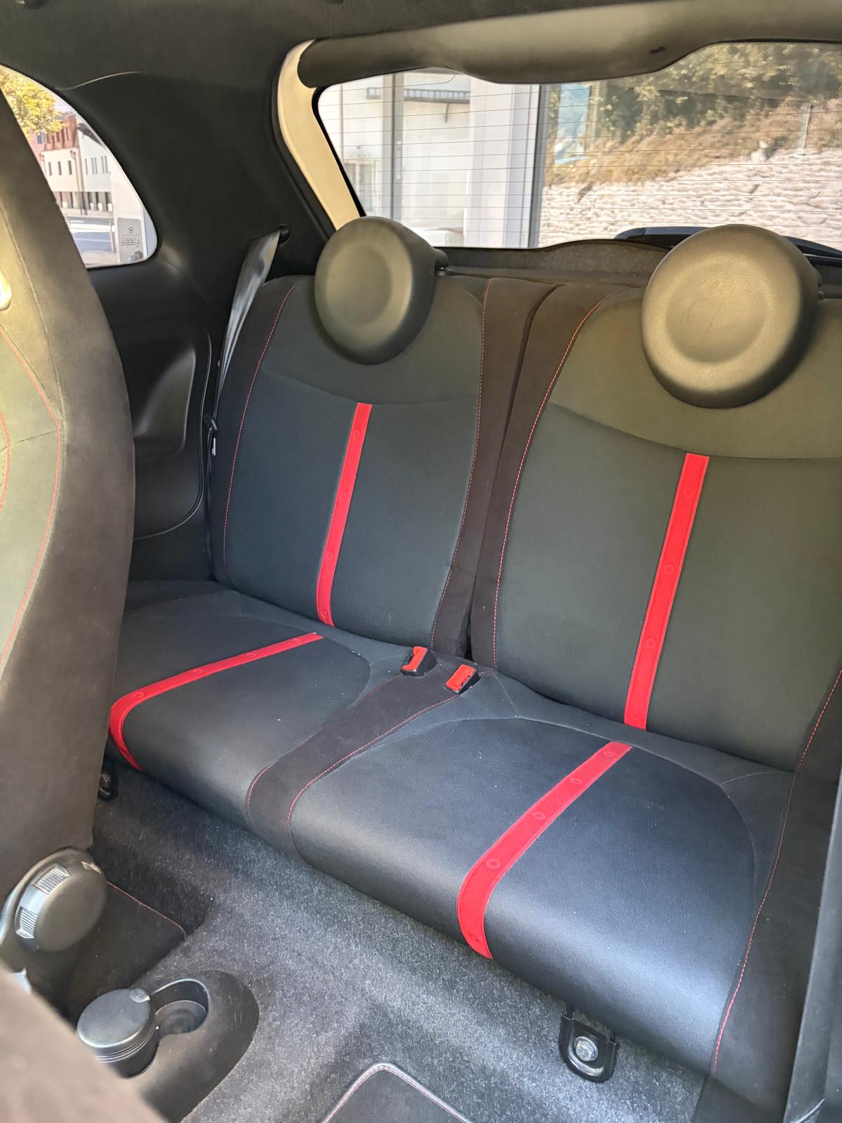 FIAT 500 1.4 16V Turbo Abarth-image-11