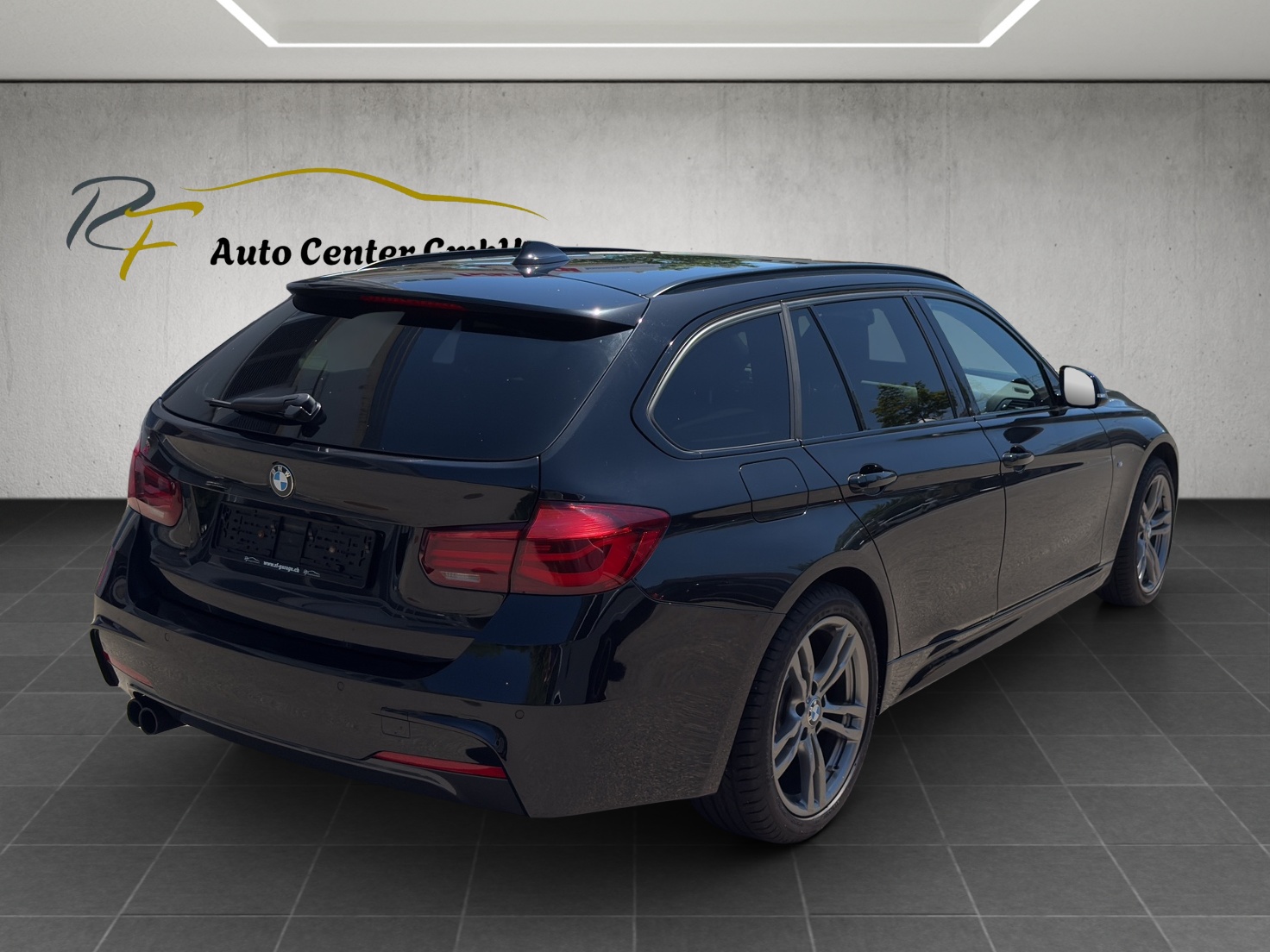 BMW 320i xDrive Touring Edition M Sport Steptronic-image-6