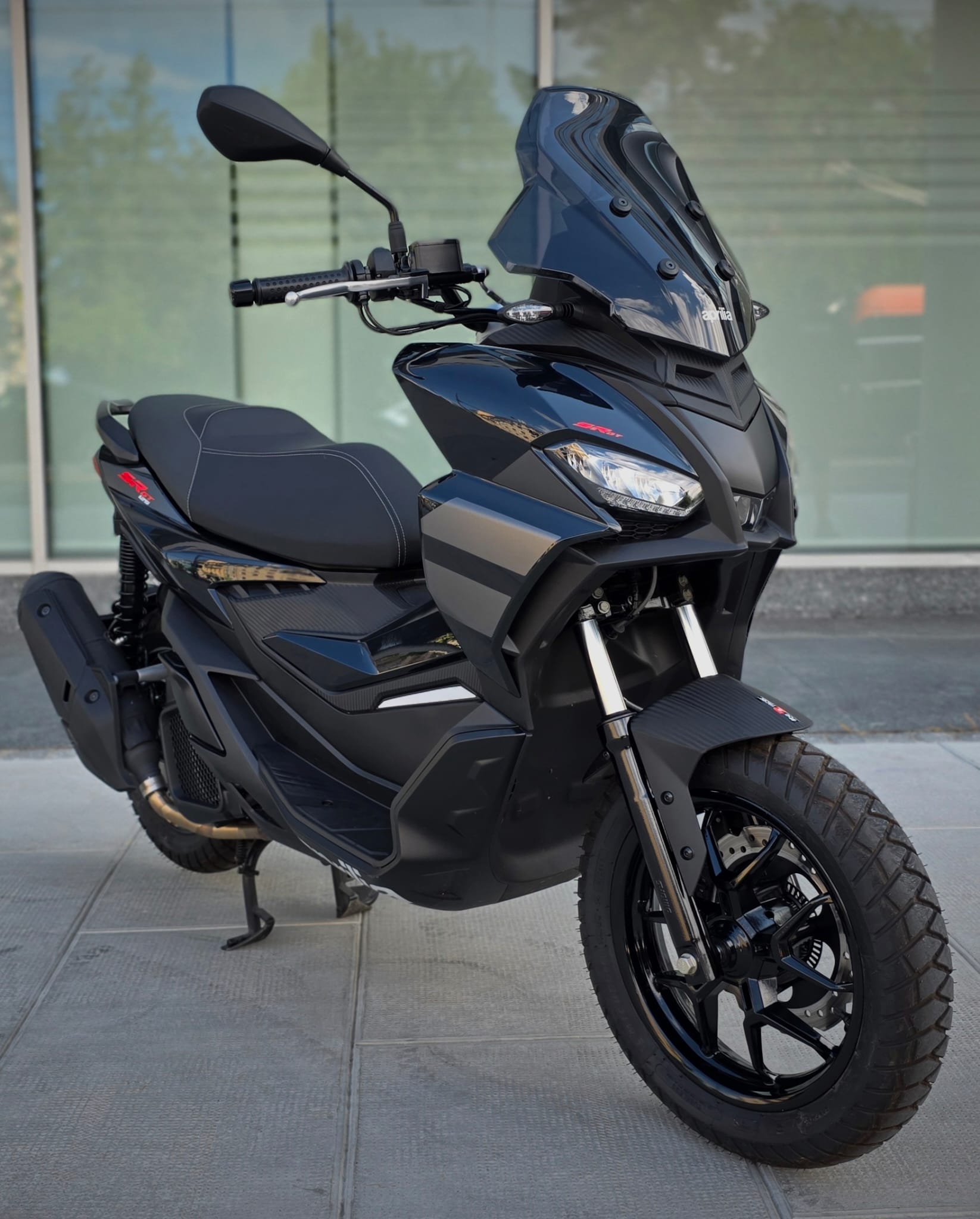 APRILIA SR 125 GT ABS E5+-image-2
