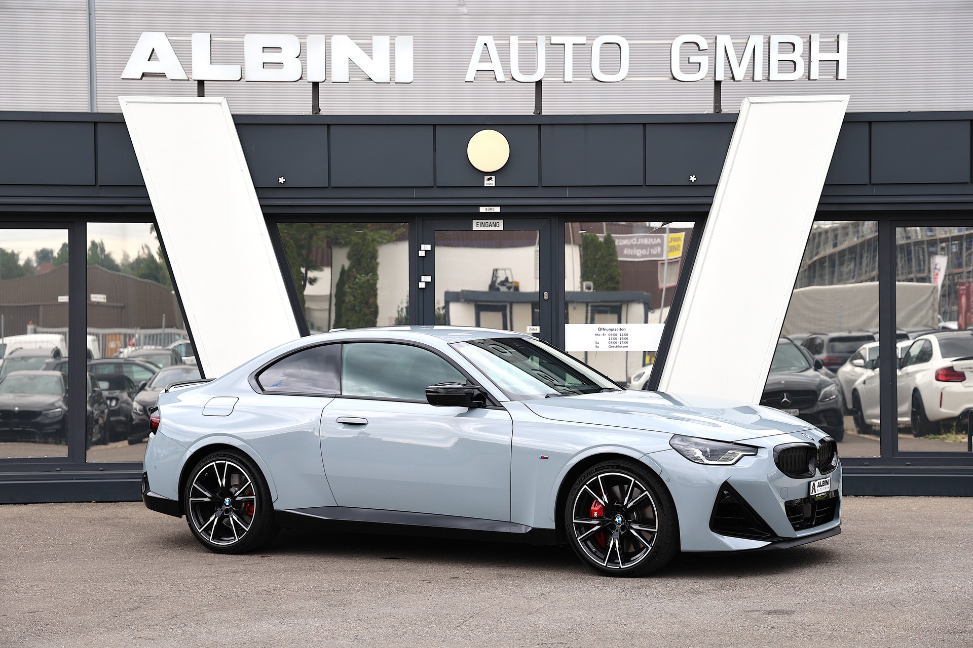 BMW M240i xDrive M Sport Pro Steptronic-showroom-element-2