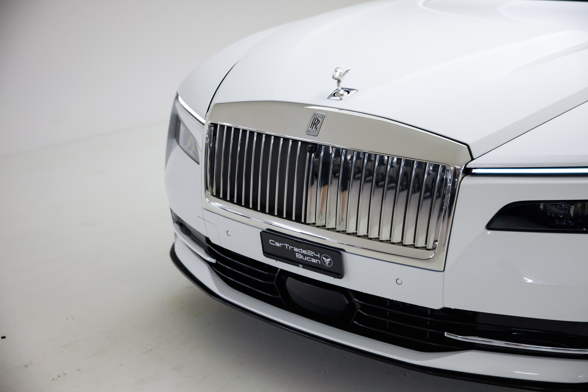 ROLLS-ROYCE Spectre 102kWh-image-12