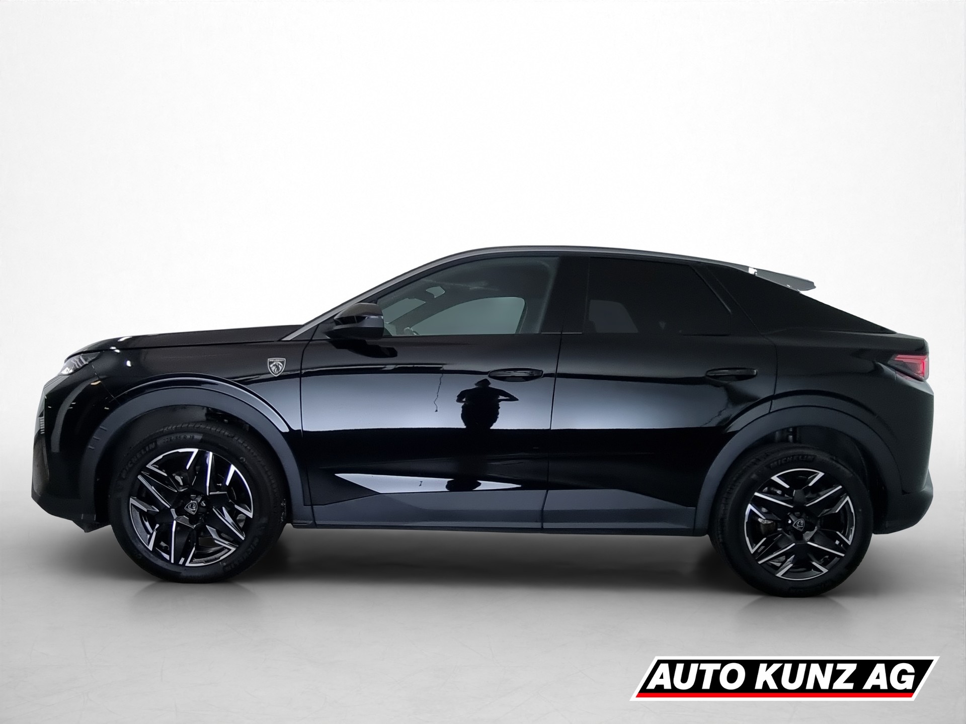 PEUGEOT 3008 145 Hybrid GT Automat-image-2