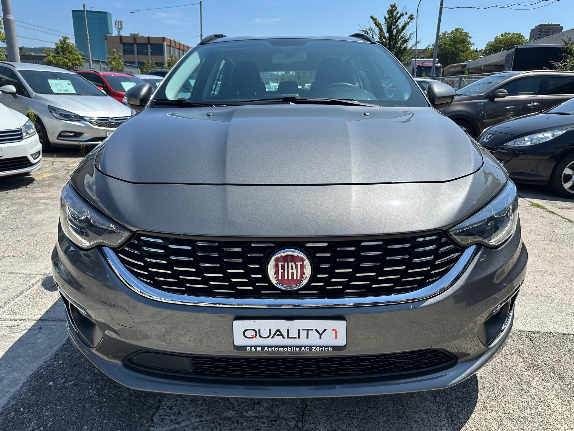 FIAT Tipo 1.6MJ Station Wagon Lounge DCT-showroom-element-1