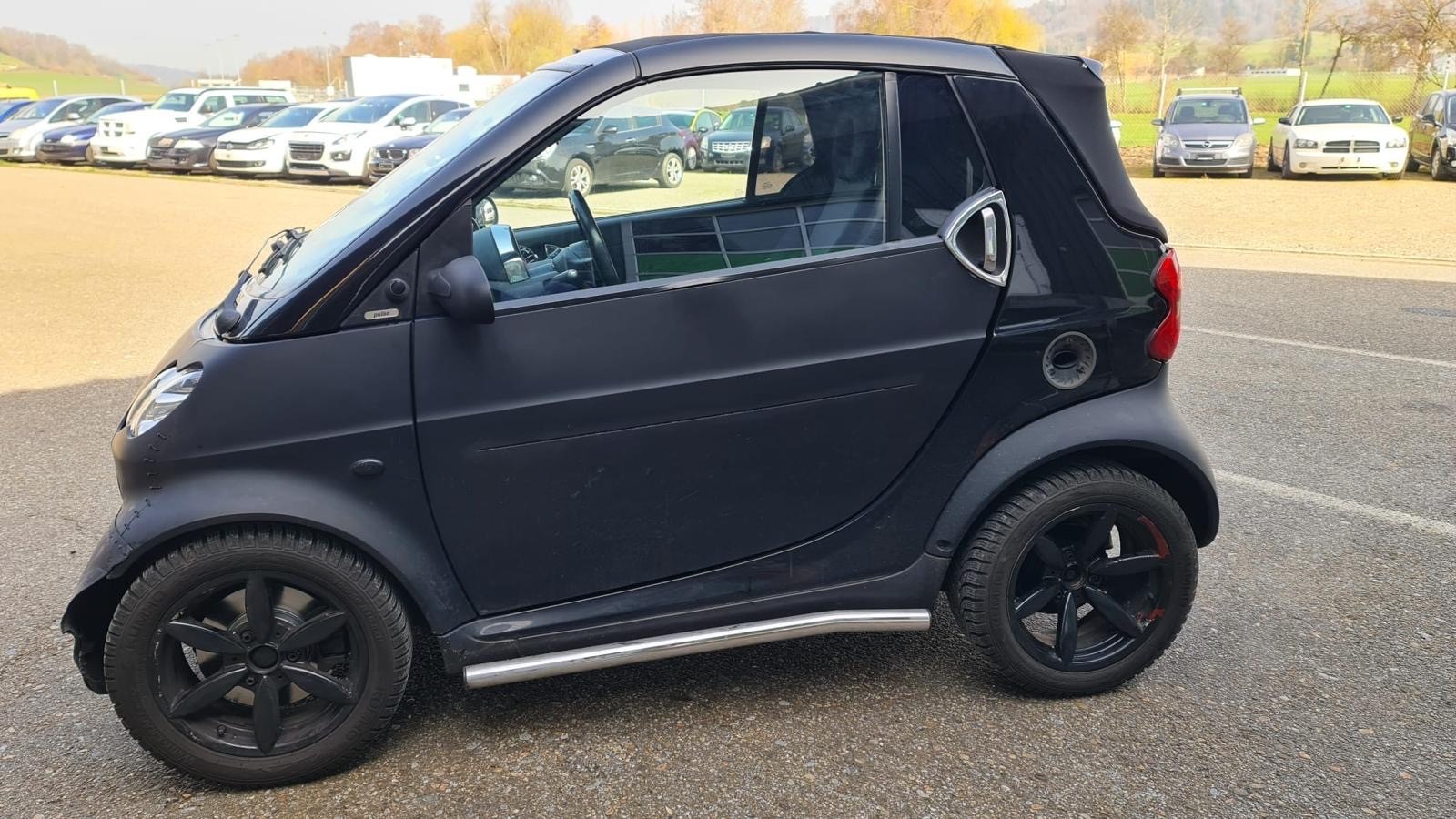 SMART fortwo Cabrio-image-8