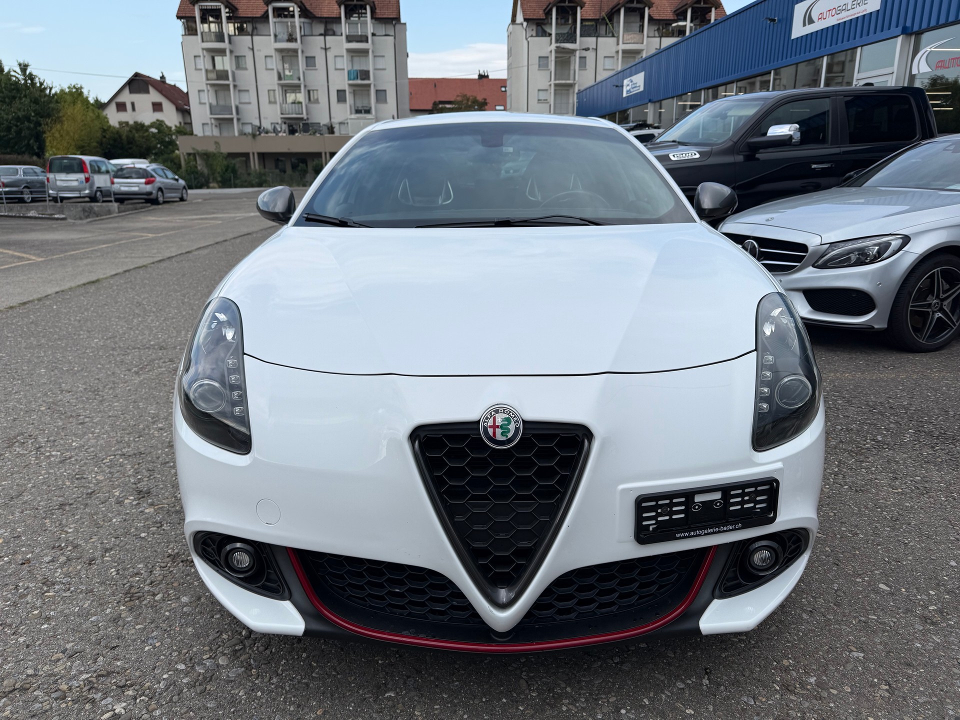 ALFA ROMEO Giulietta 1750 TBi Veloce TCT-showroom-element-1