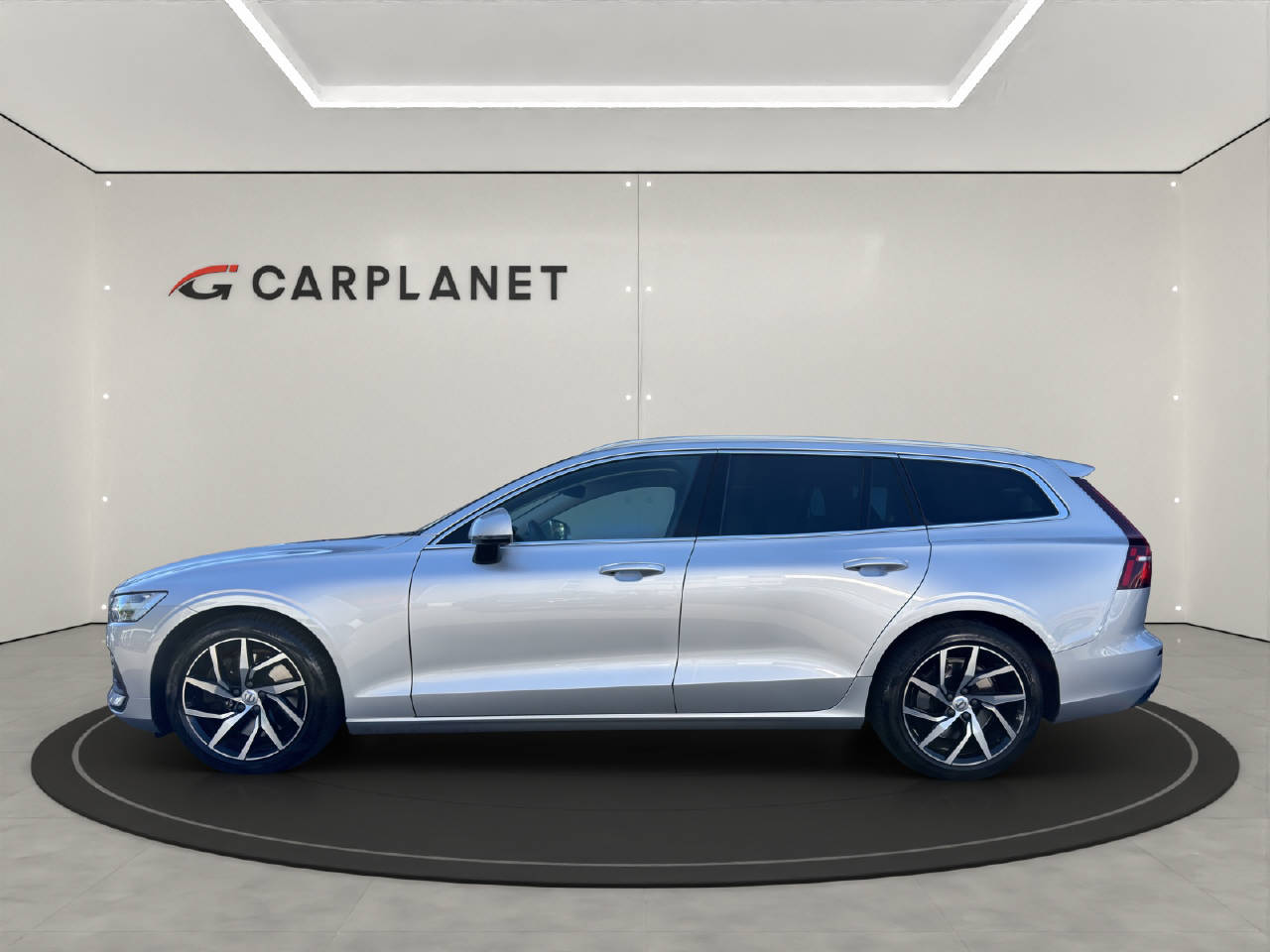 VOLVO V60 2.0 T6 Momentum AWD-showroom-element-1