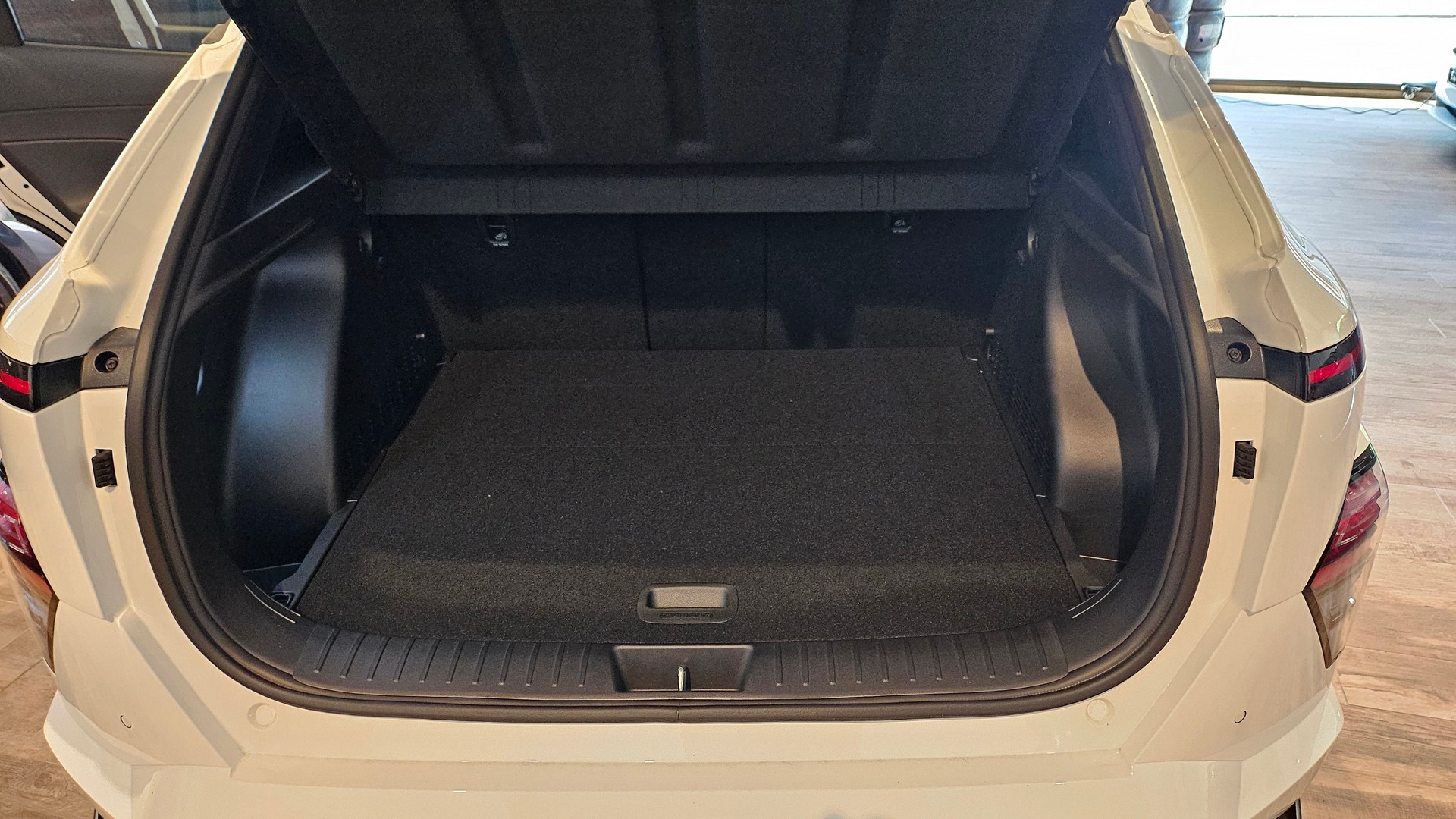 HYUNDAI Kona 1.6 T-GDi N Line 4WD DCT đ„Panoramađ„-image-22