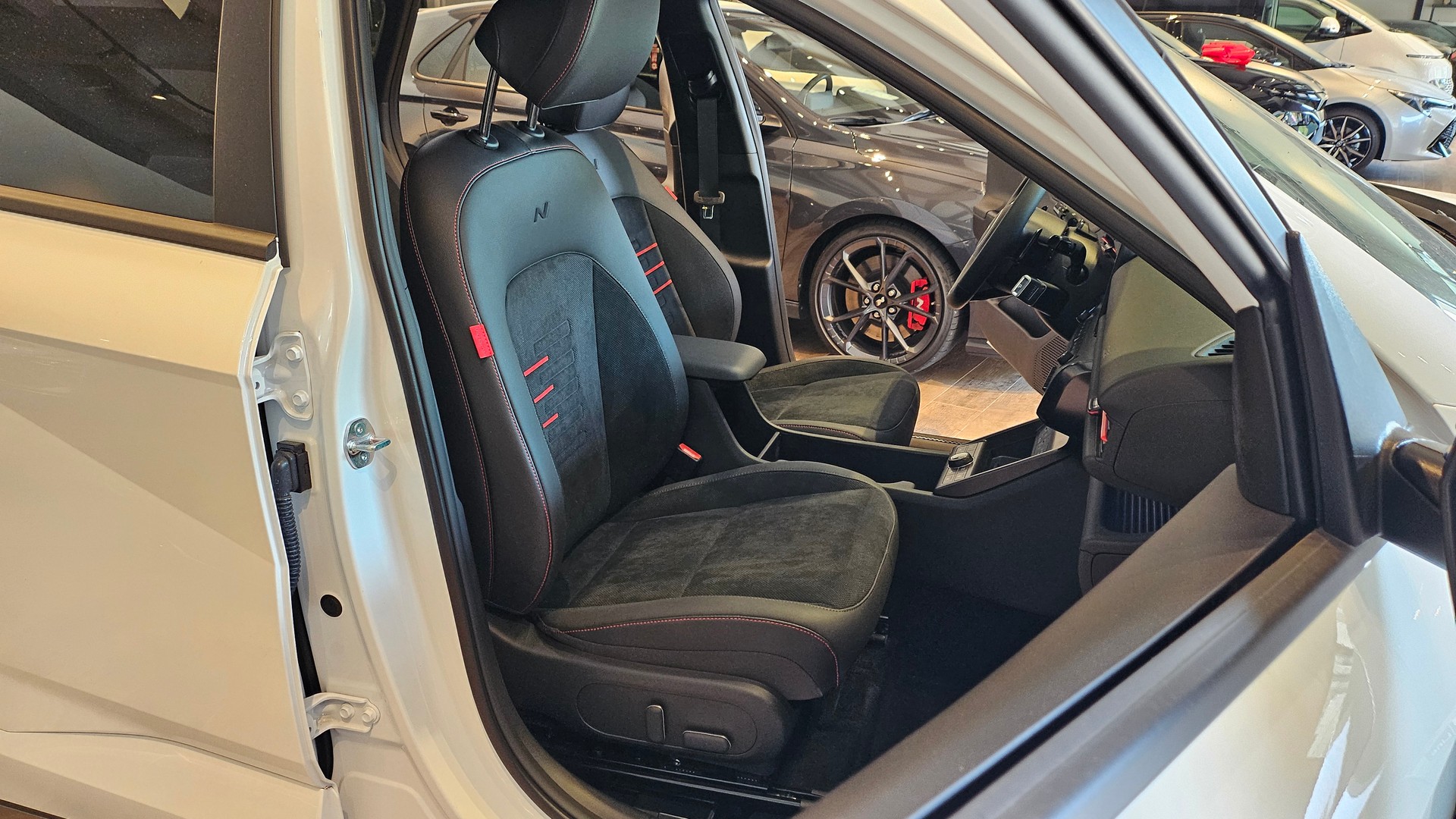 HYUNDAI Kona 1.6 T-GDi N Line 4WD DCT đ„Panoramađ„-image-18