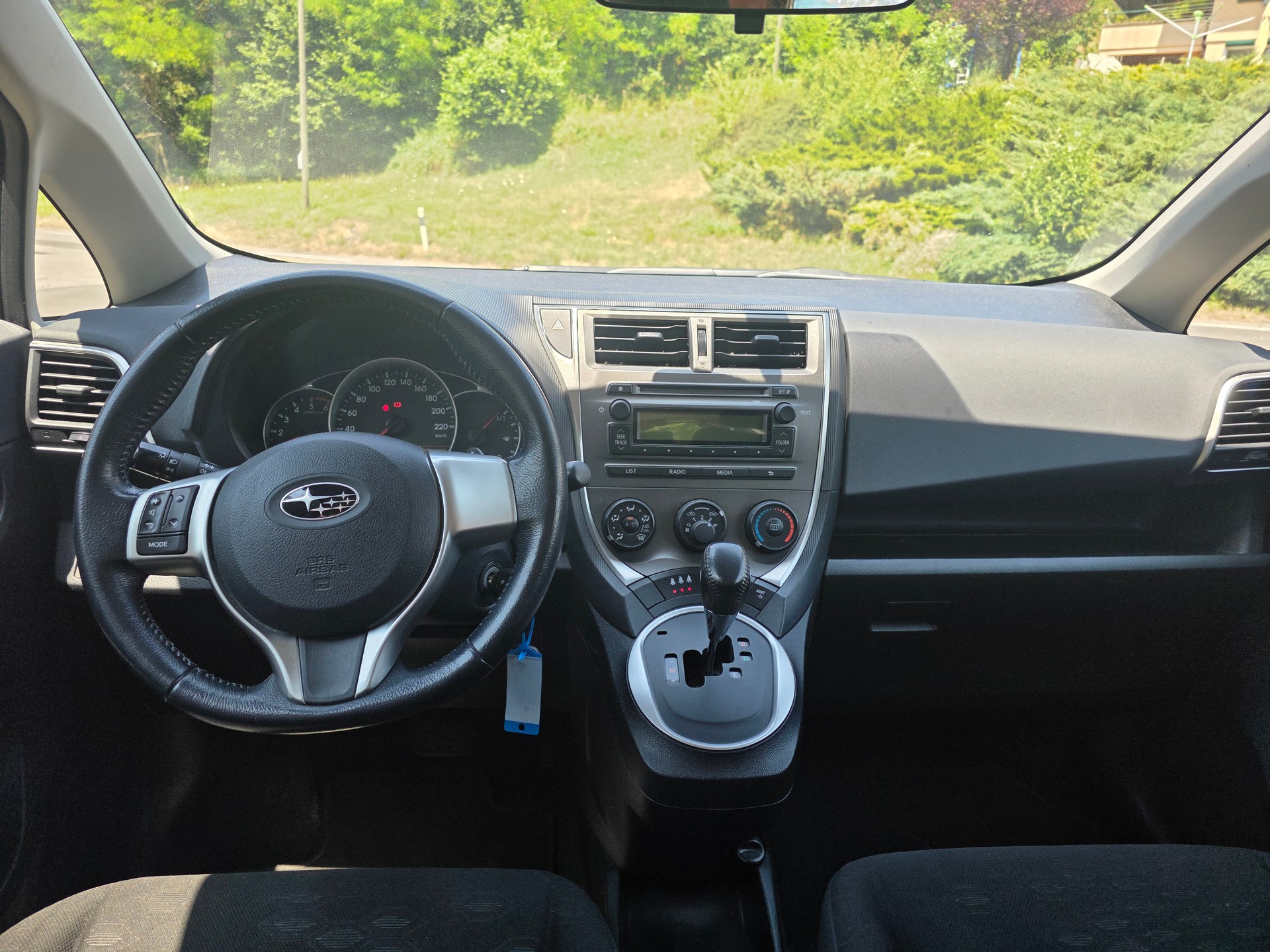 SUBARU Trezia 1.4D Swiss Luxury Automatic-image-7